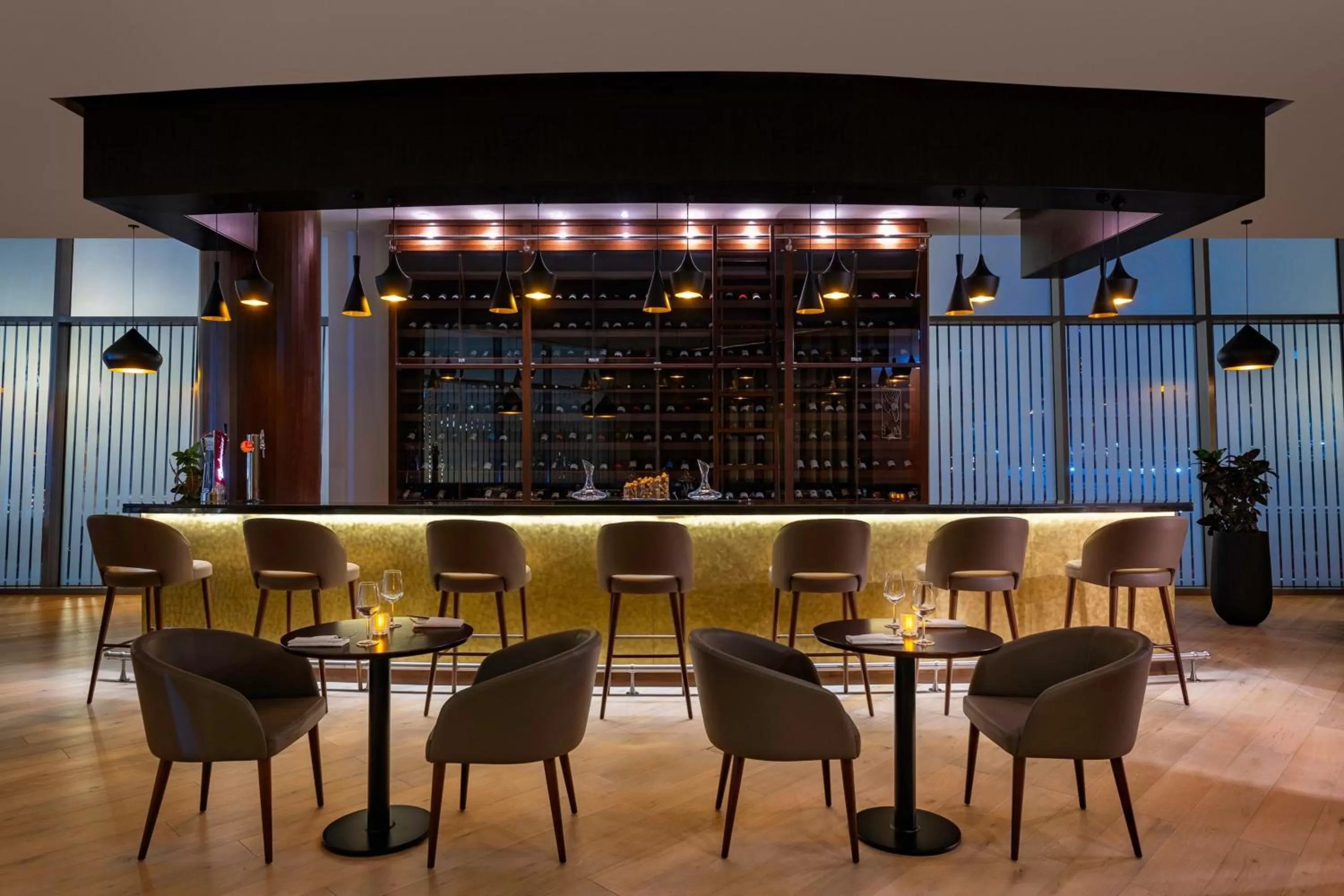 Lounge or bar in Le Meridien City Center Doha