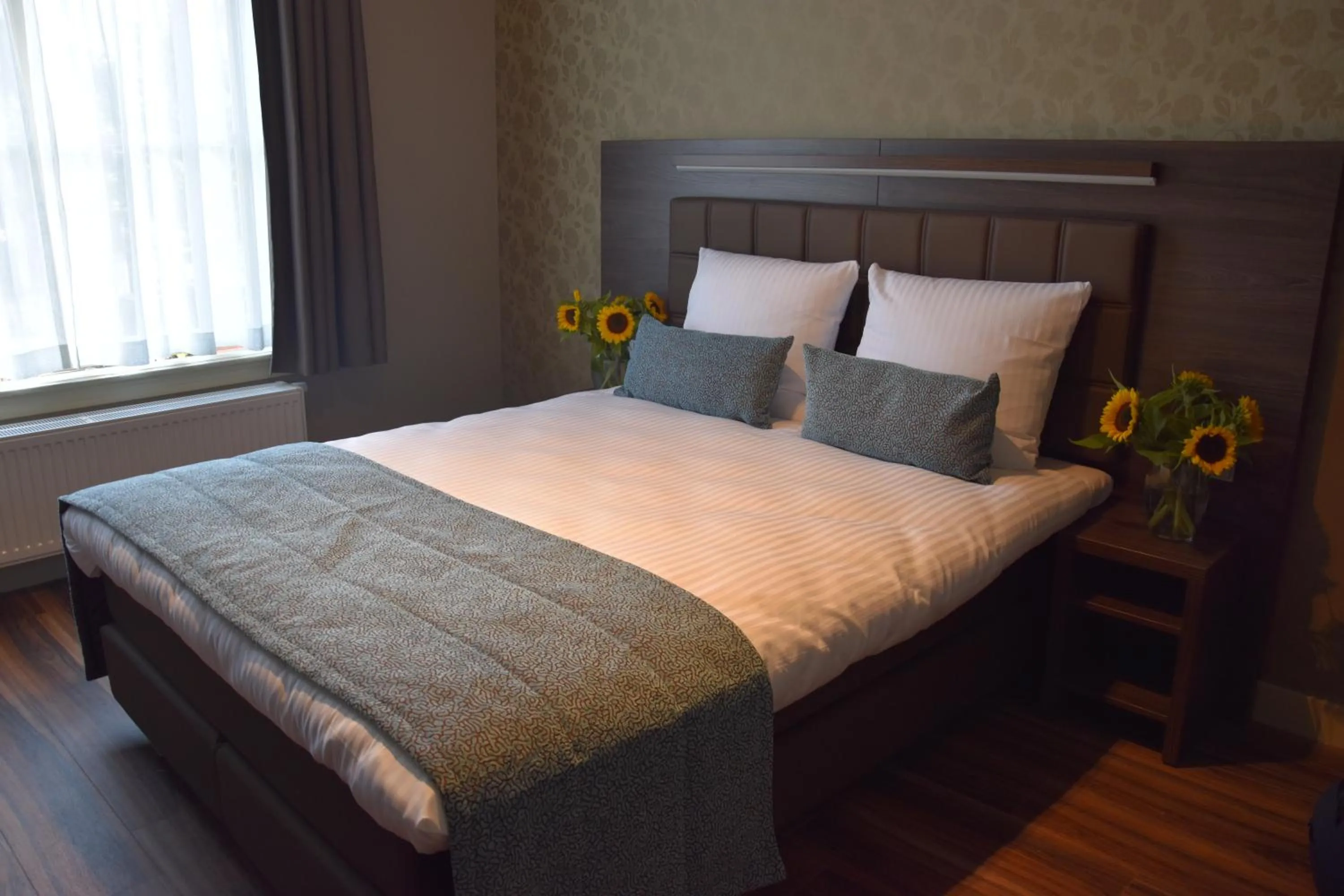 Small Double Room with Canal View in OZO Hotels Armada Amsterdam