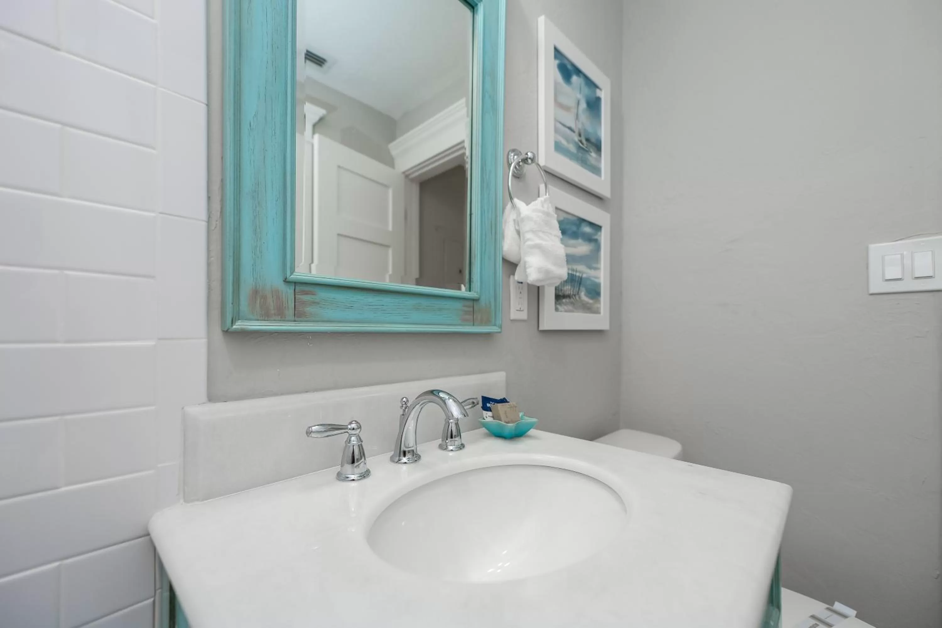 Tropical Breeze Resort