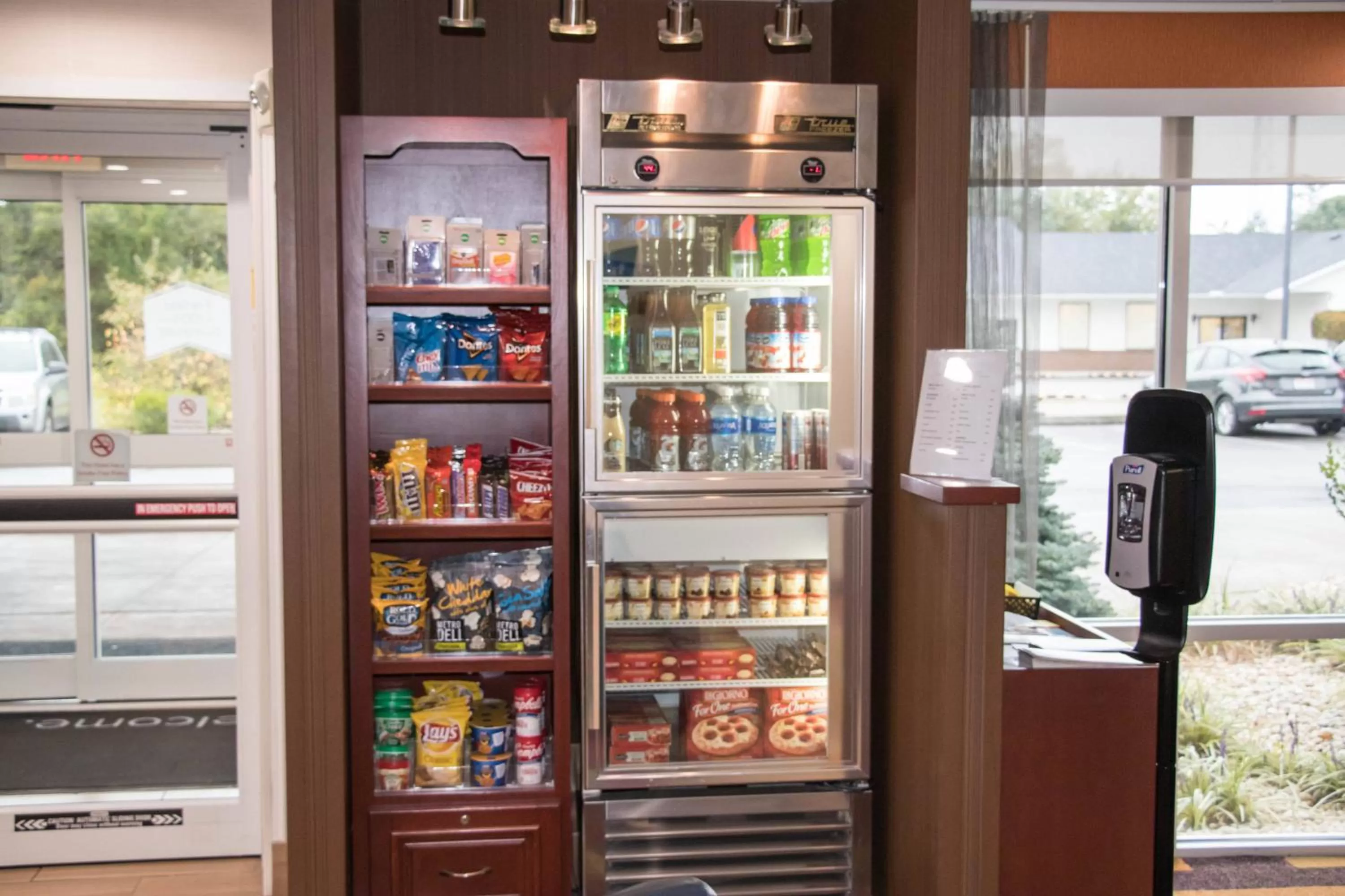 On-site shops in Comfort Inn & Suites Berea