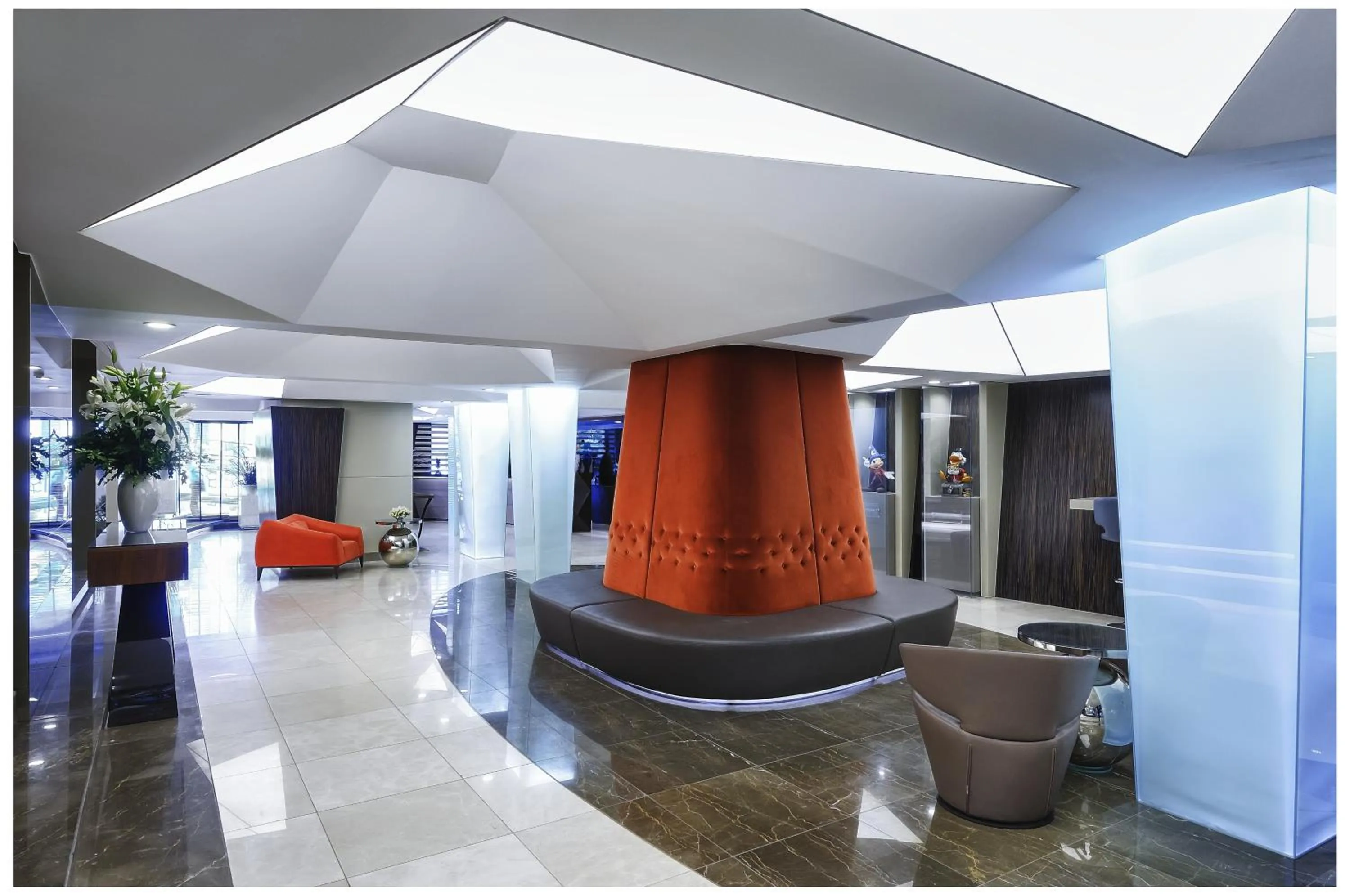 Lobby or reception in Cartoon Hotel