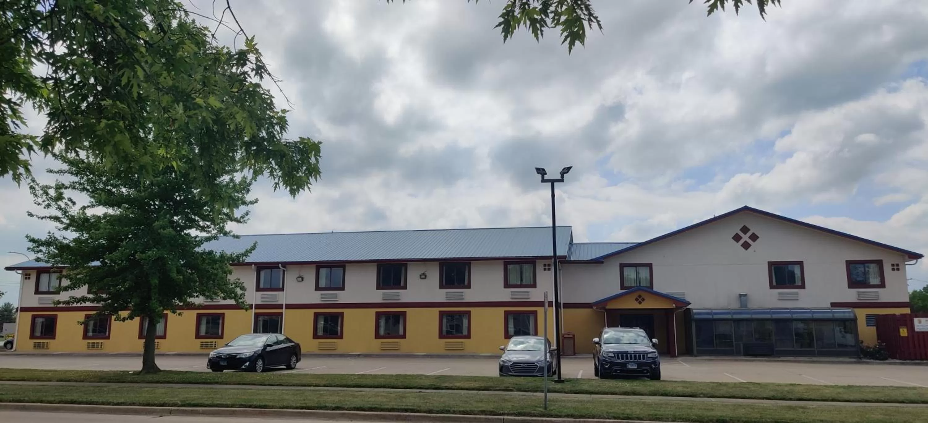 Property building in Super 8 by Wyndham Champaign