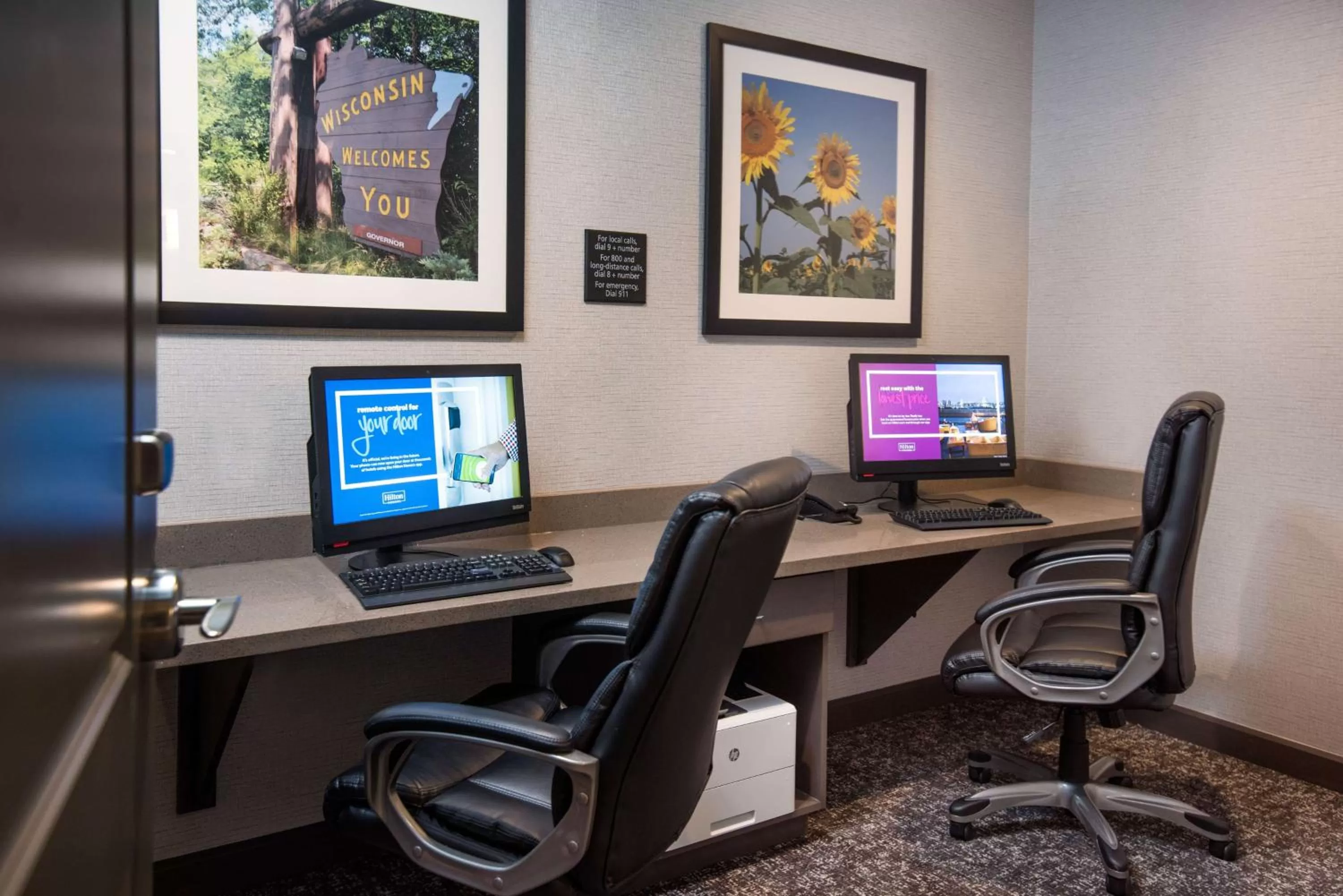Business facilities in Hampton Inn and Suites at Wisconsin Dells Lake Delton