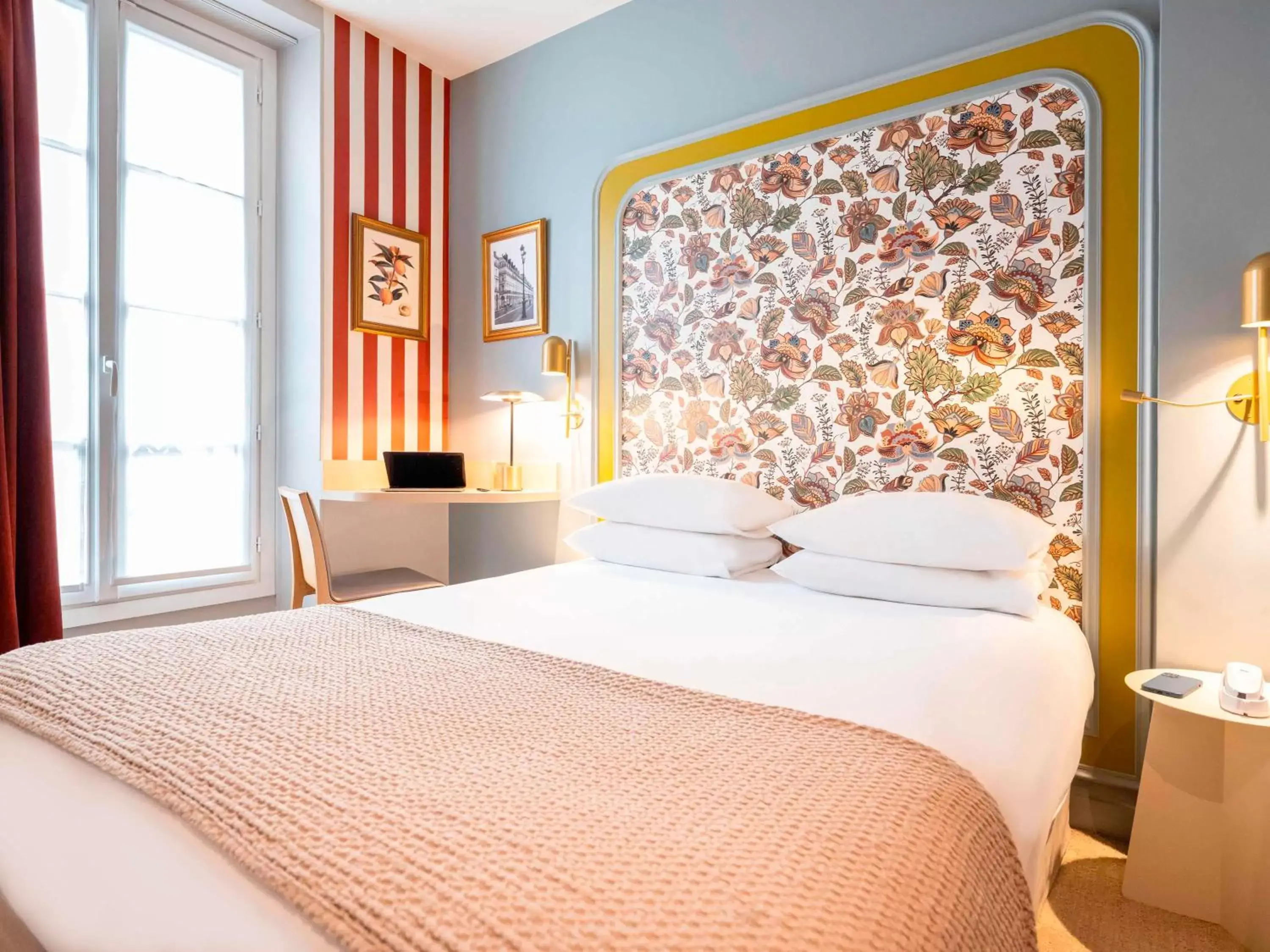 Mercure Paris Notre Dame Saint Germain des Prés Mercure Paris Notre Dame Saint Germain des Prés