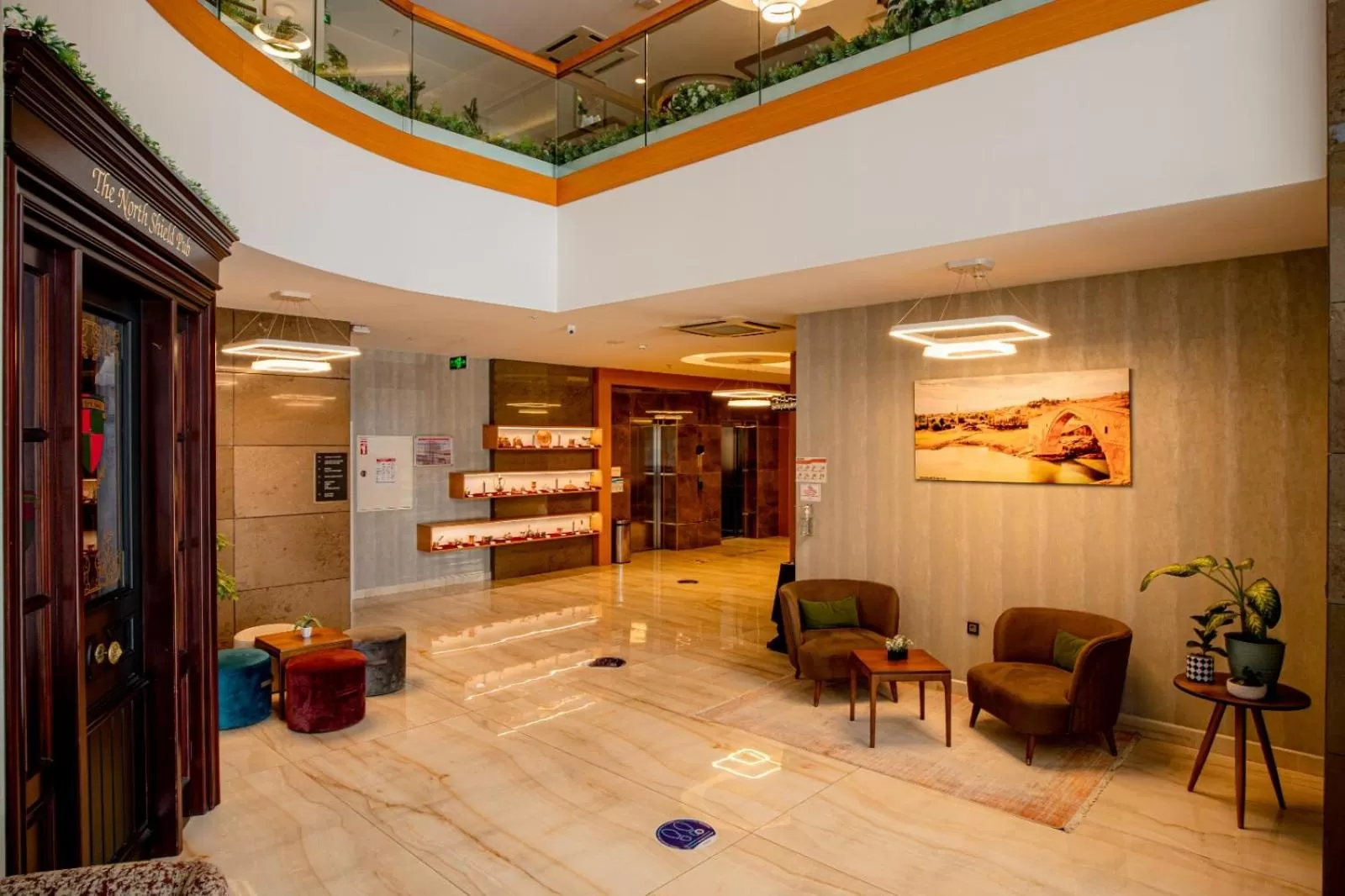 Lobby or reception in Ramada by Wyndham Diyarbakir