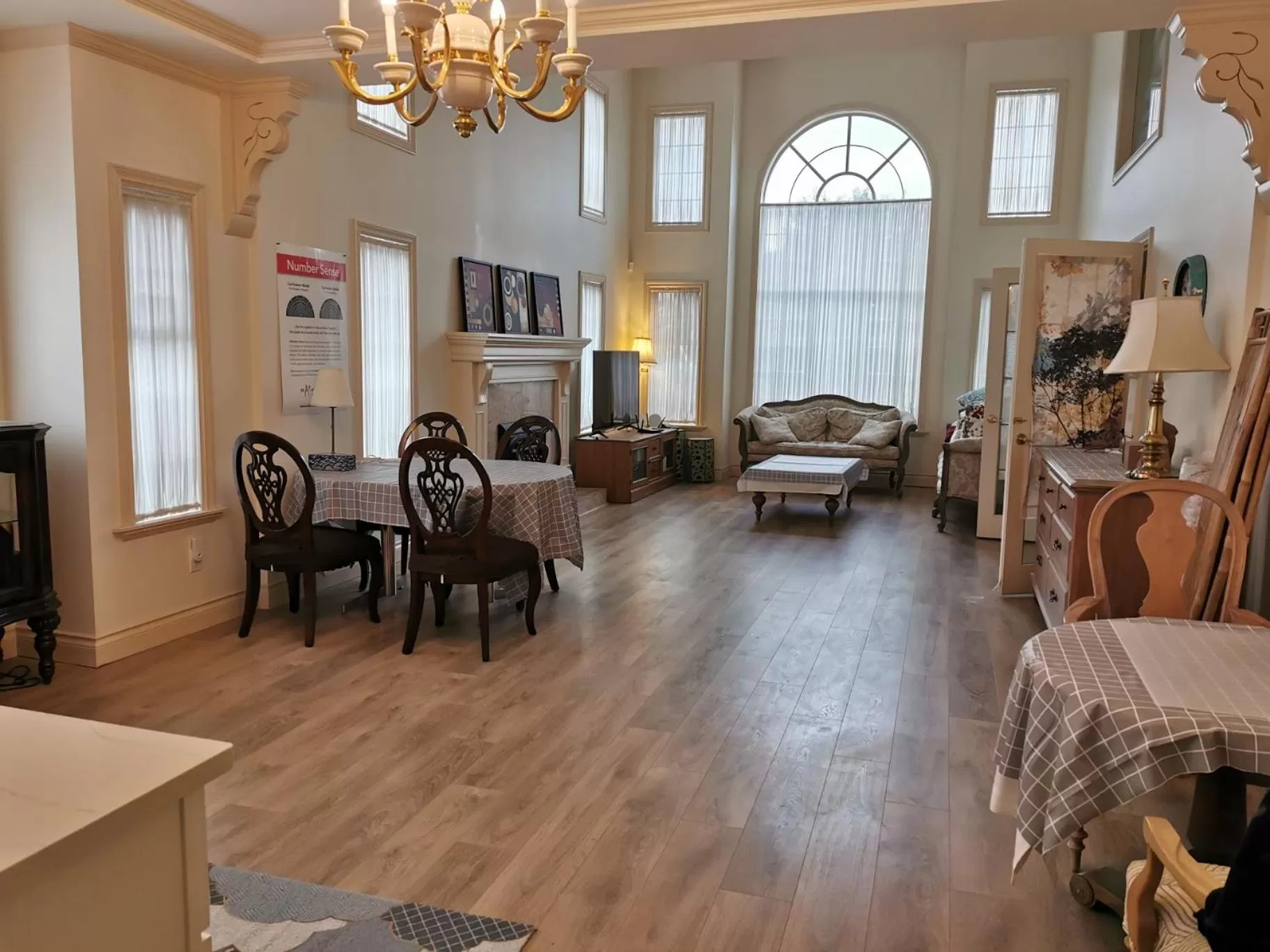 Restaurant/Places to Eat in Go House