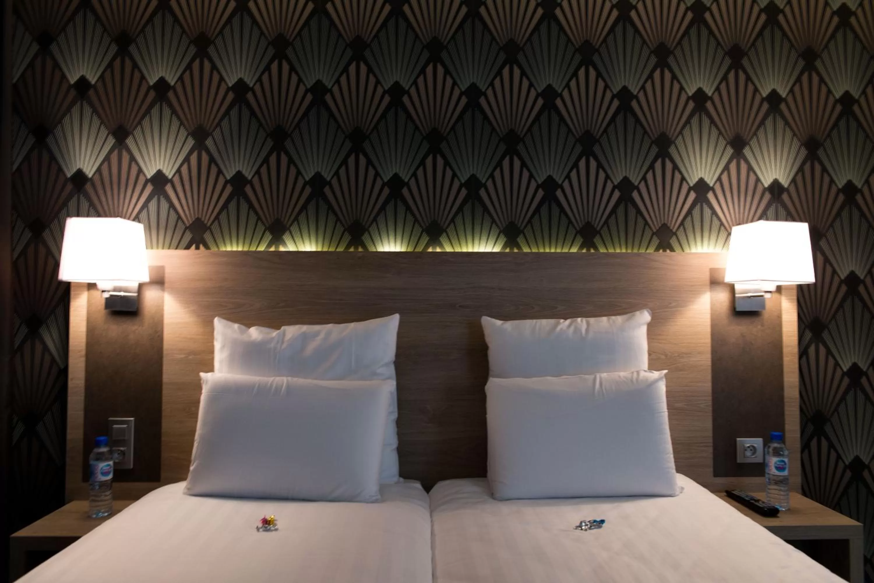 Photo of the whole room, Bed in Best Western Les Aureliades Saint Nazaire