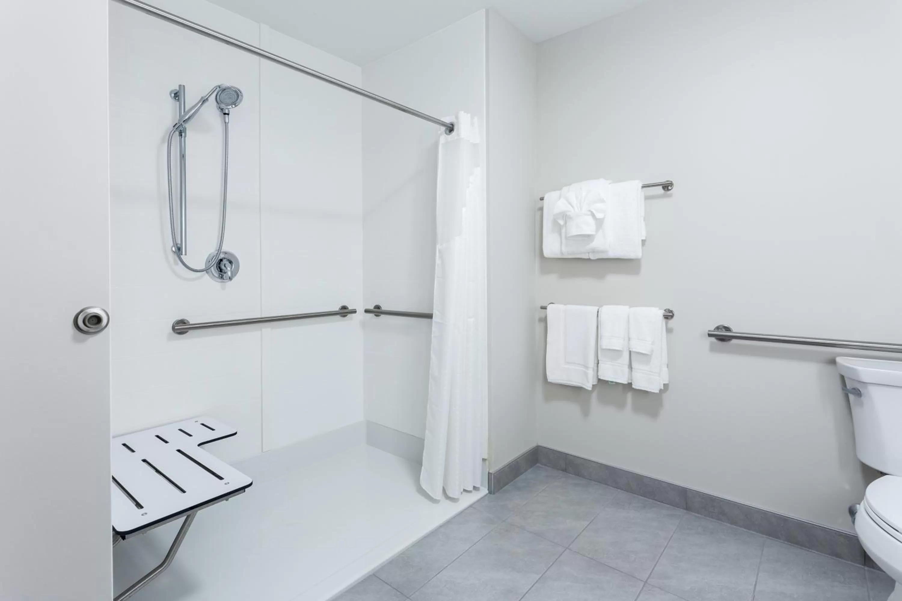 Bathroom in Holiday Inn Express & Suites - Rice Lake by IHG