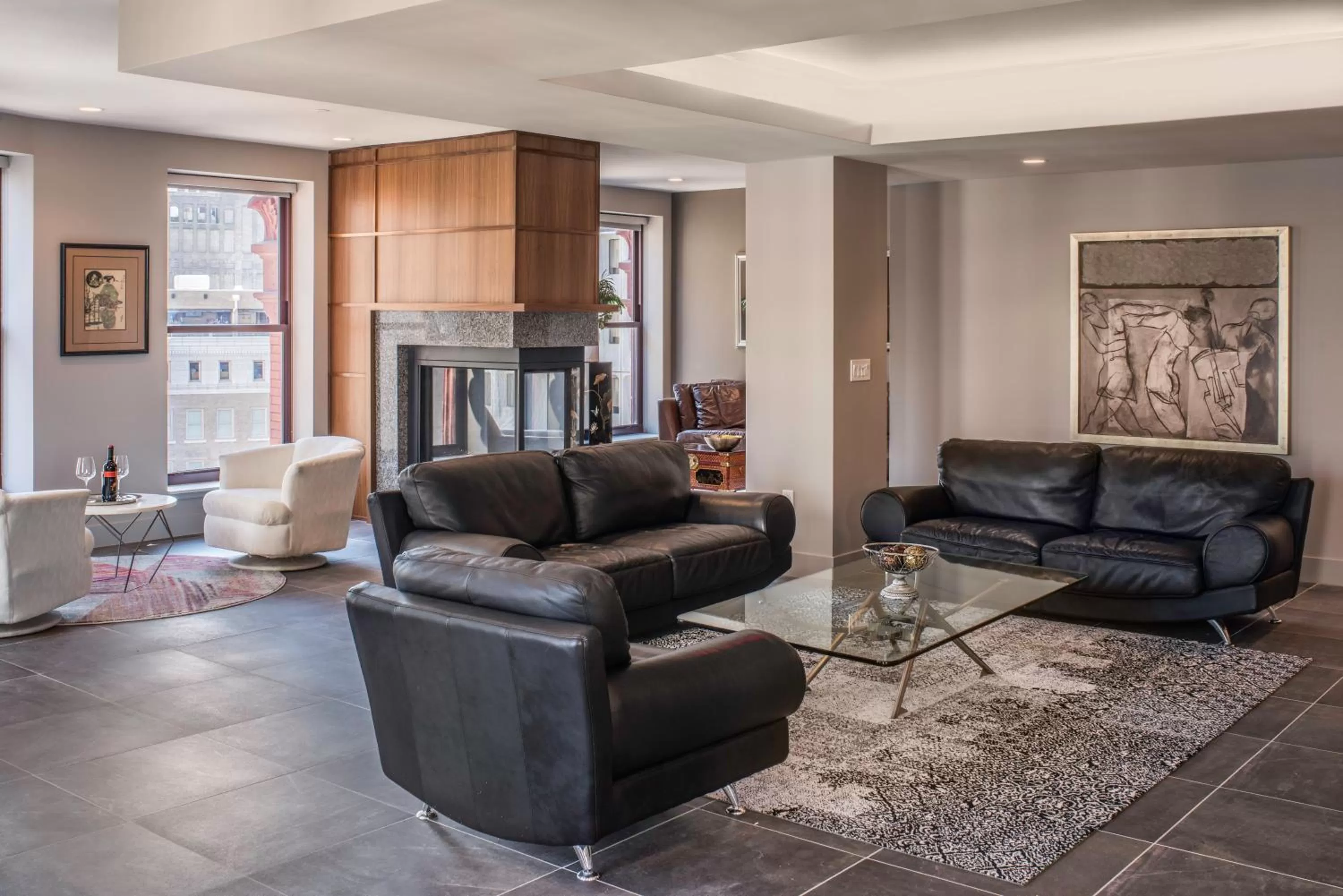 Photo of the whole room in Kimpton Schofield Hotel by IHG