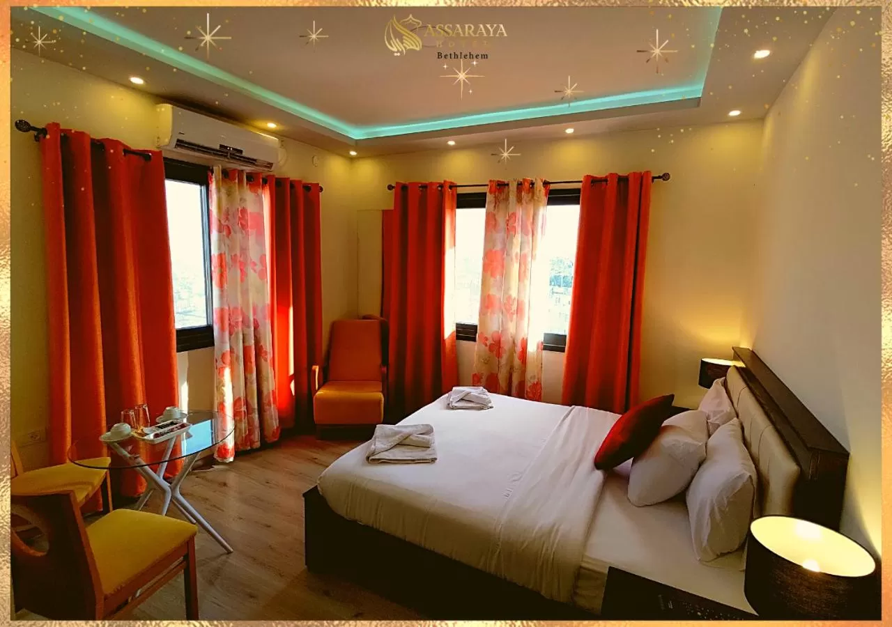 Photo of the whole room, Bed in Assaraya Palace Hotel