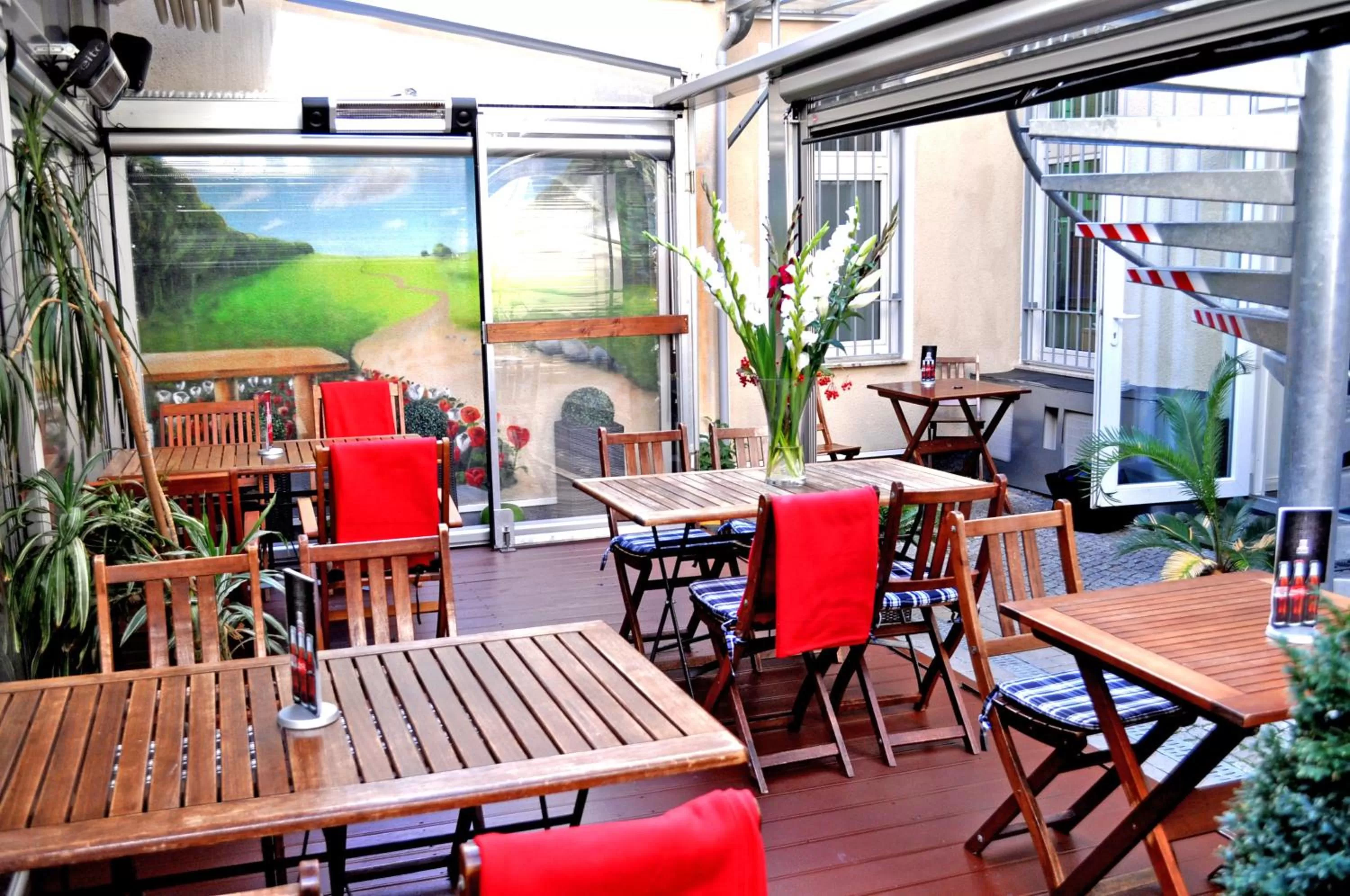 Lounge or bar in Hotel Prens Berlin