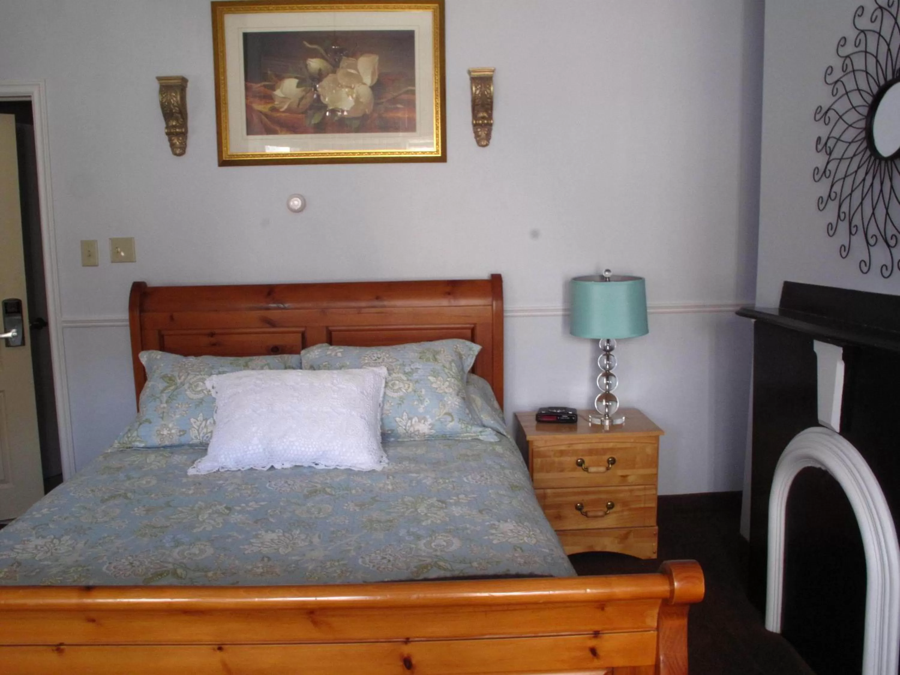 Bed in Garden South Park Inn