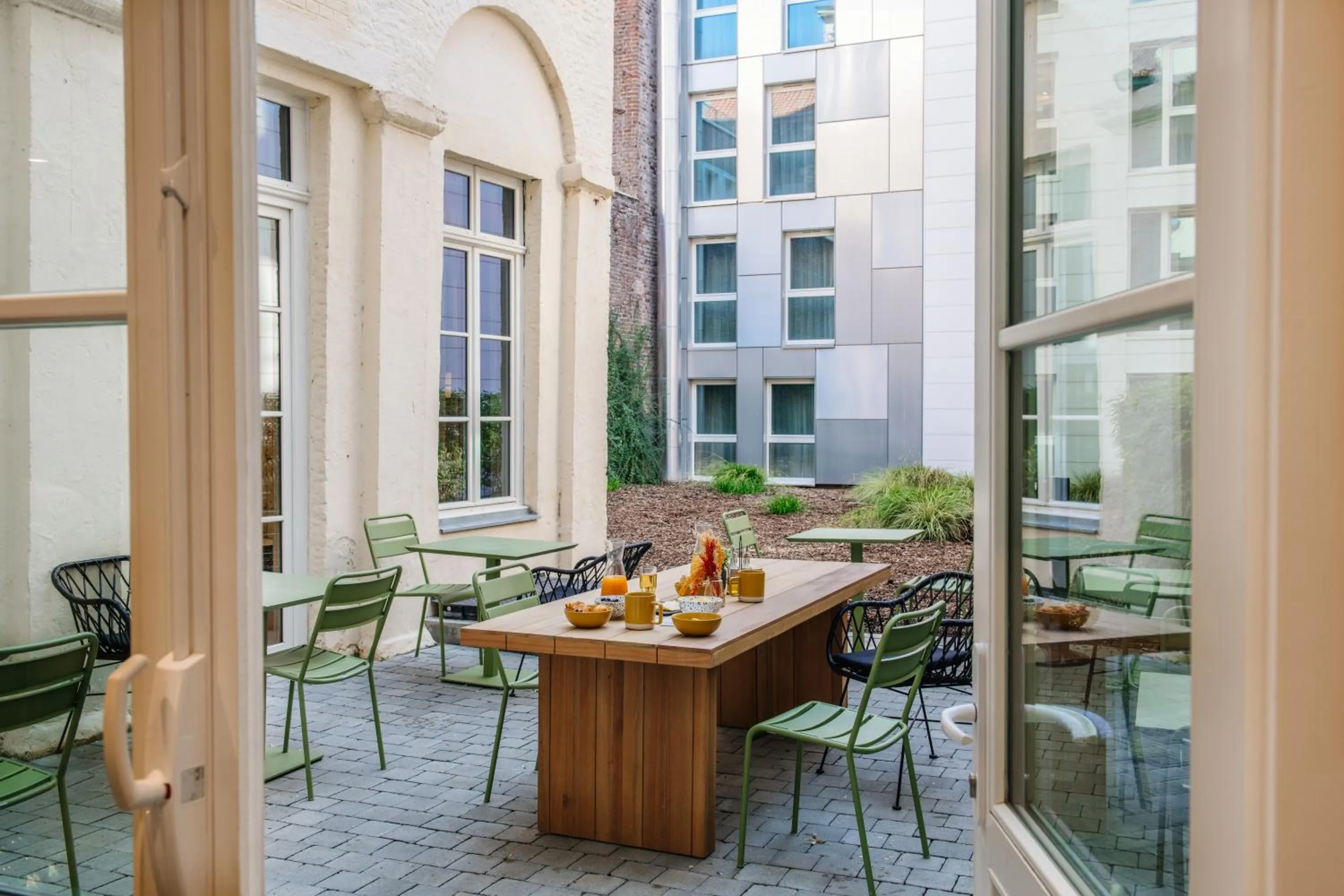 Patio in Aparthotel Adagio Lille Centre Grand Place