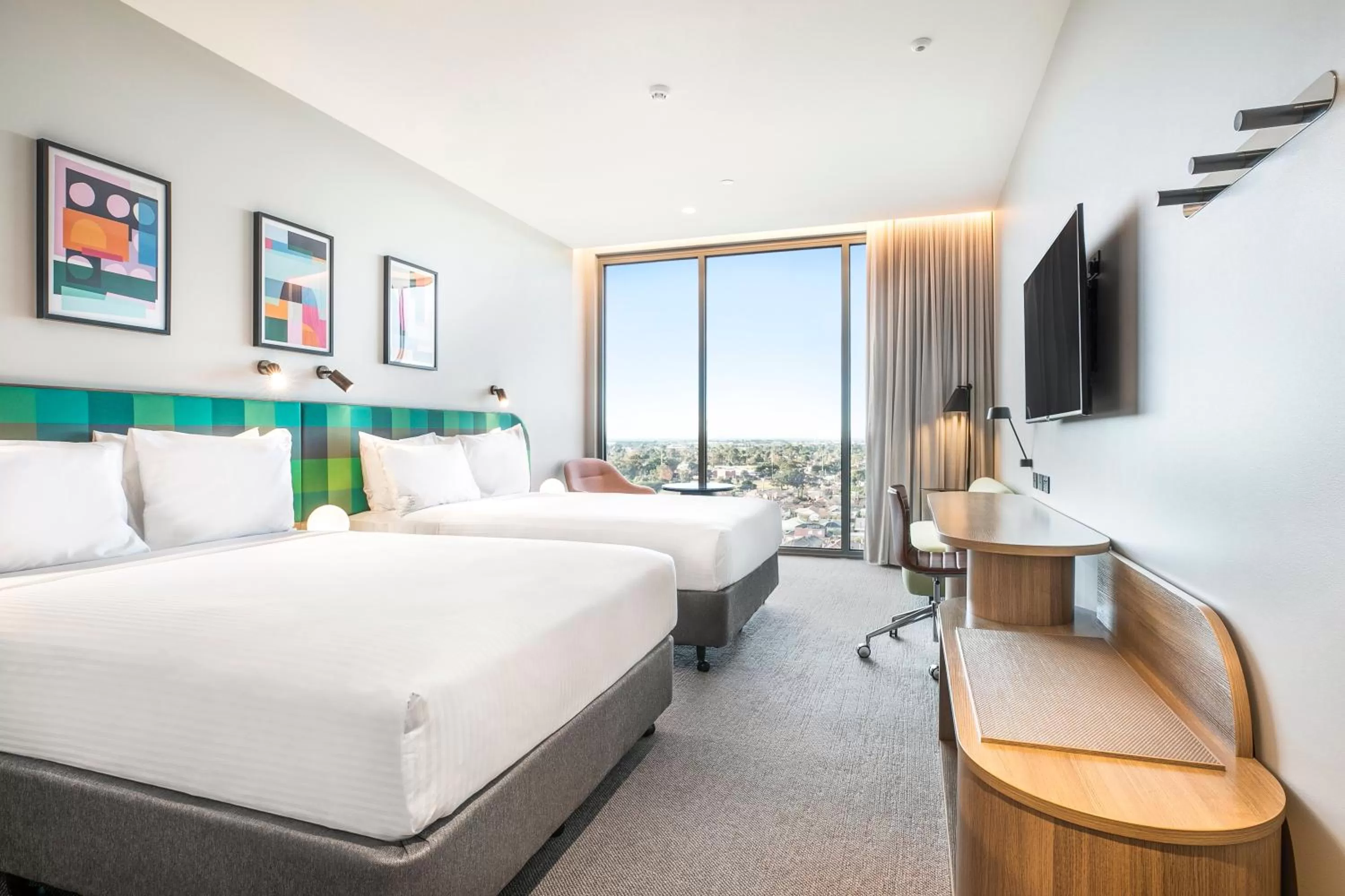 Photo of the whole room, Bed in Holiday Inn Werribee by IHG