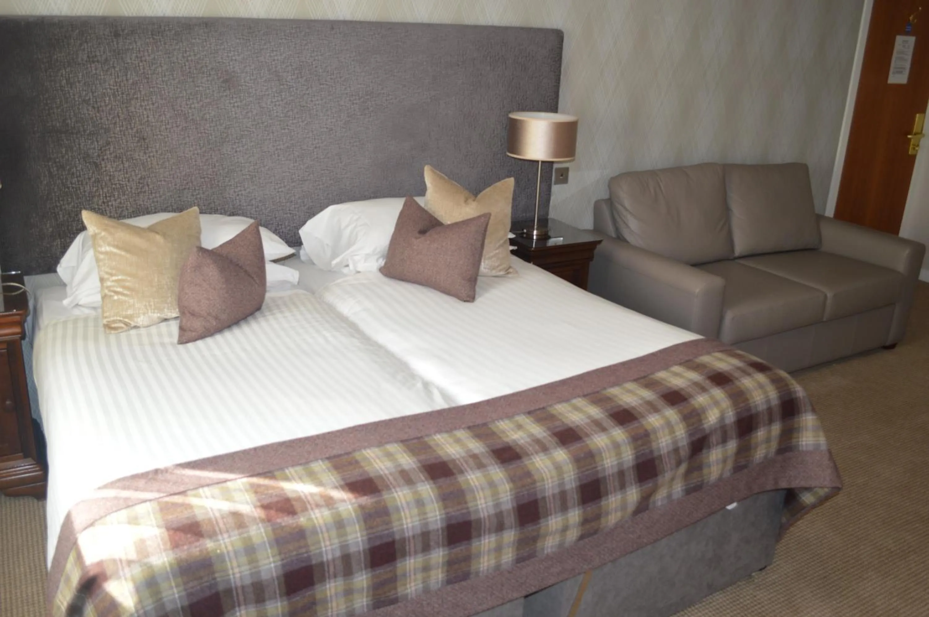 Bed in Beaufort Hotel