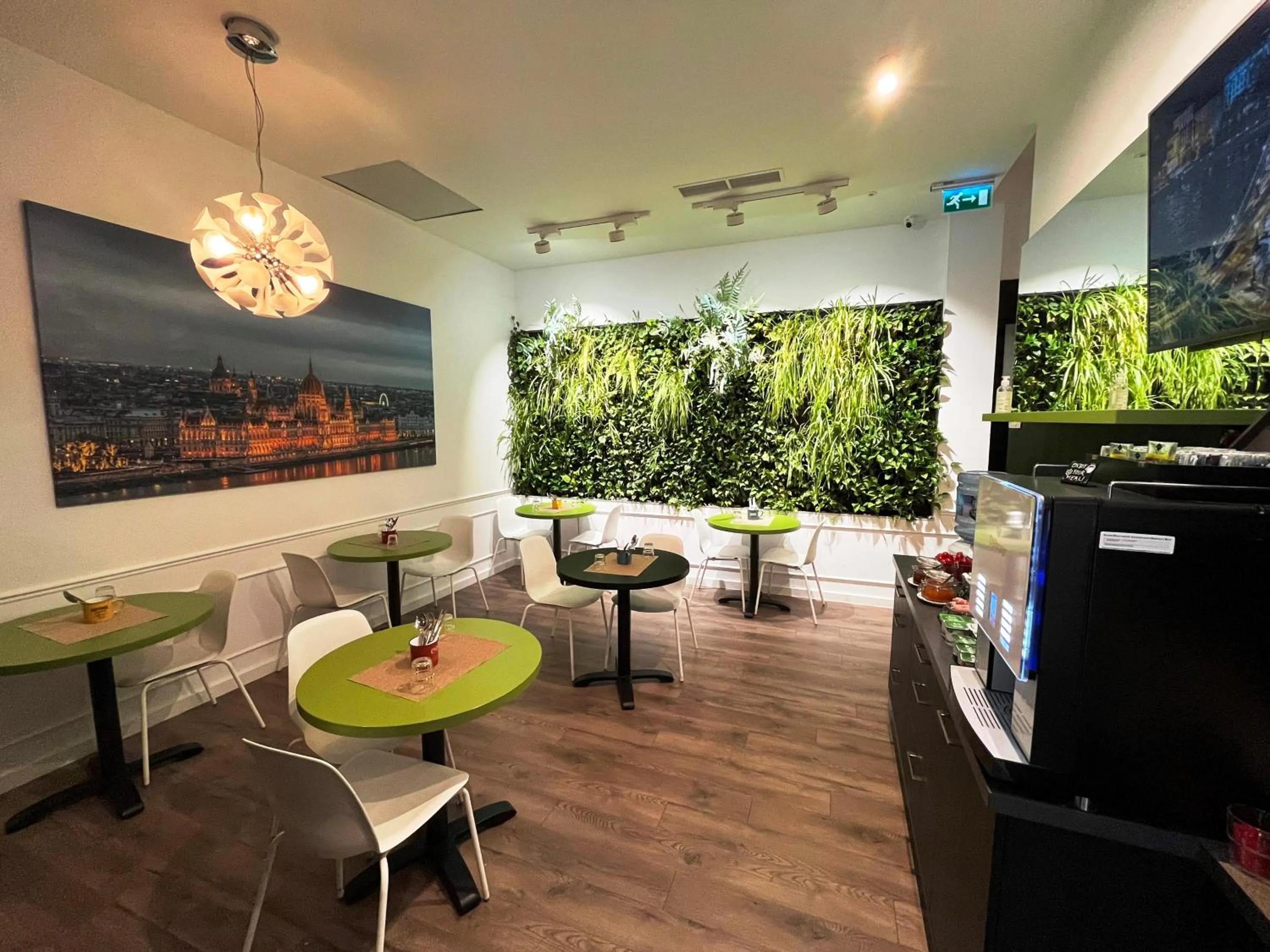 Breakfast in Boutique Residence Budapest