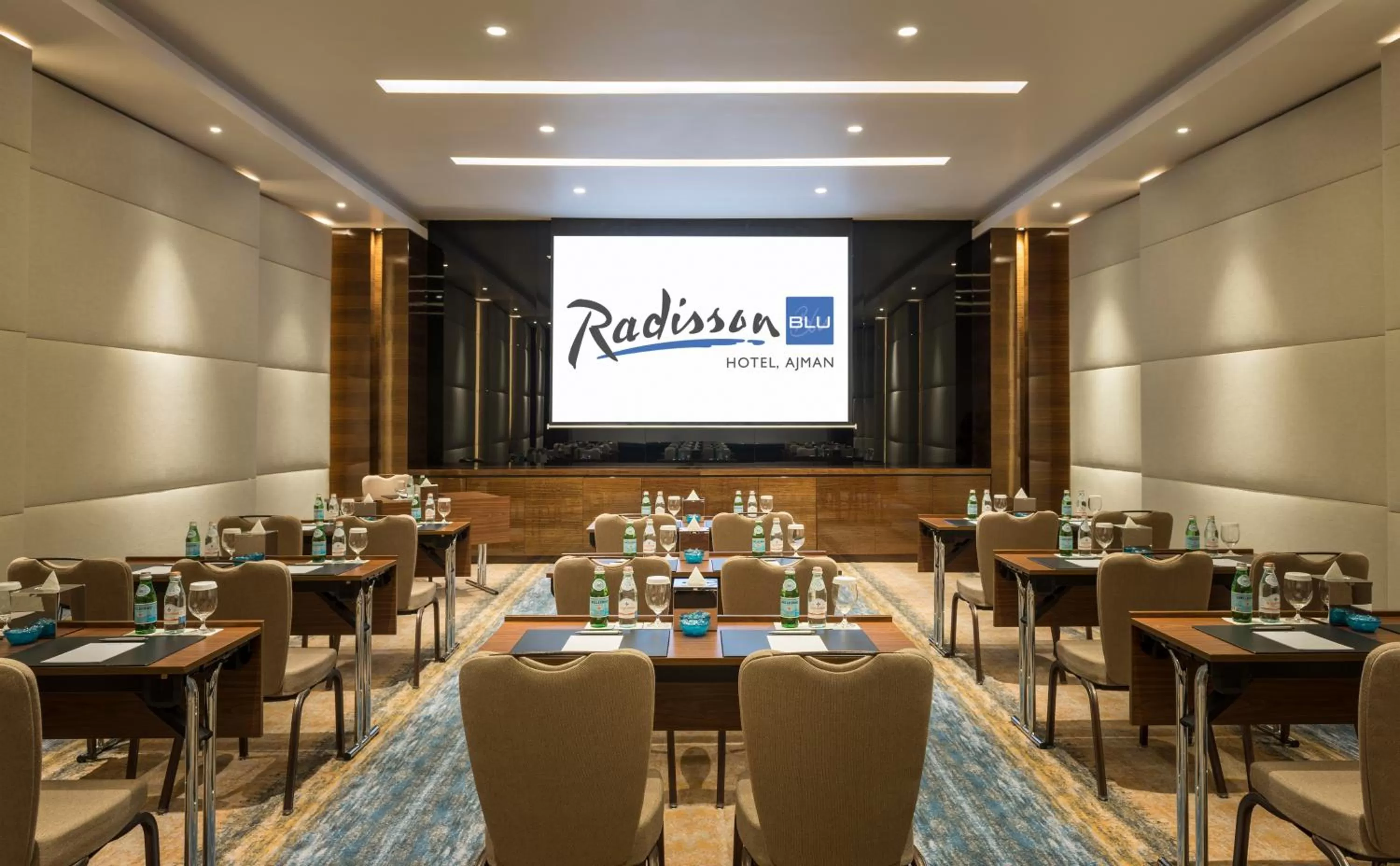 Business facilities in Radisson Blu Hotel, Ajman