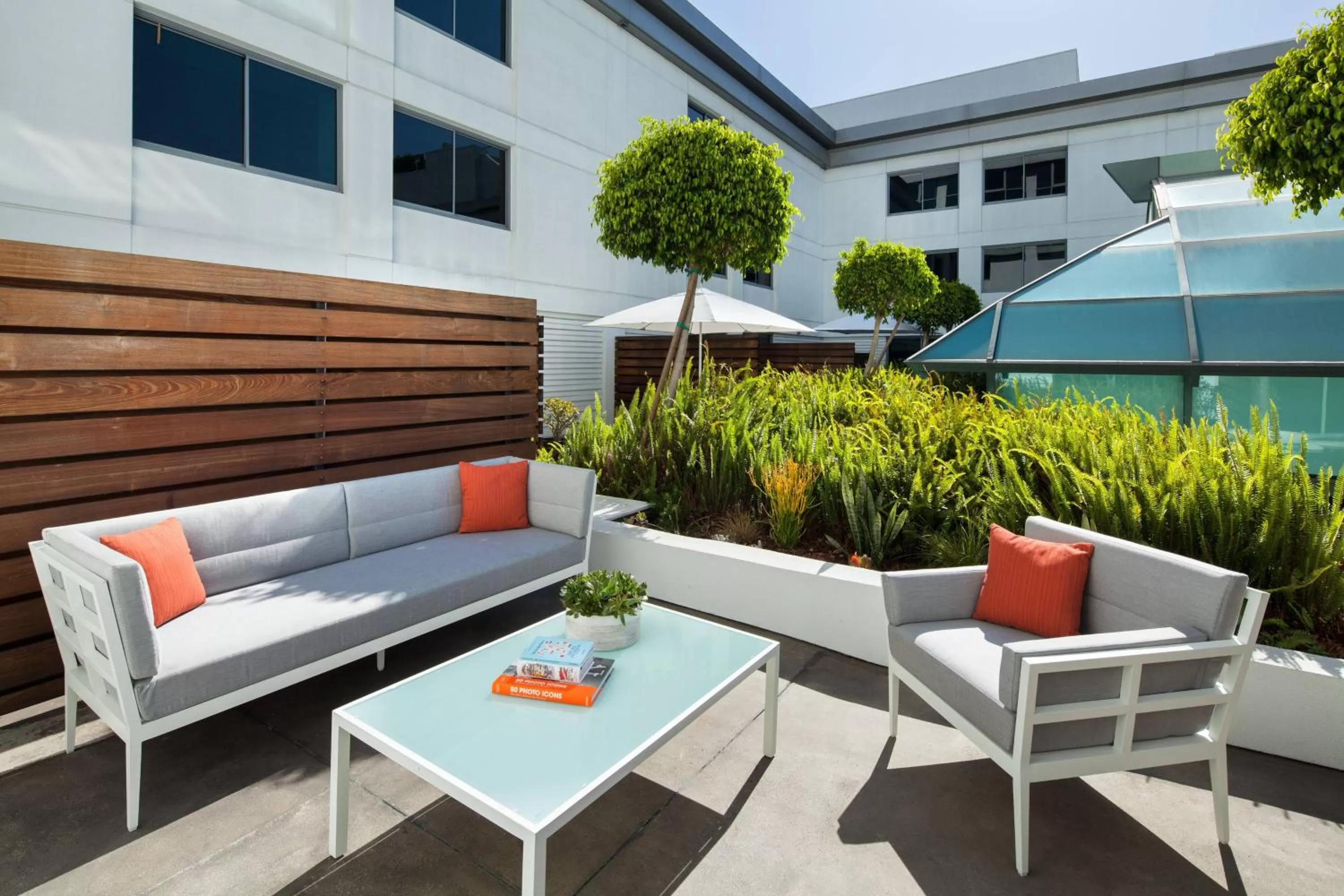 Photo of the whole room in SLS Hotel, a Luxury Collection Hotel, Beverly Hills