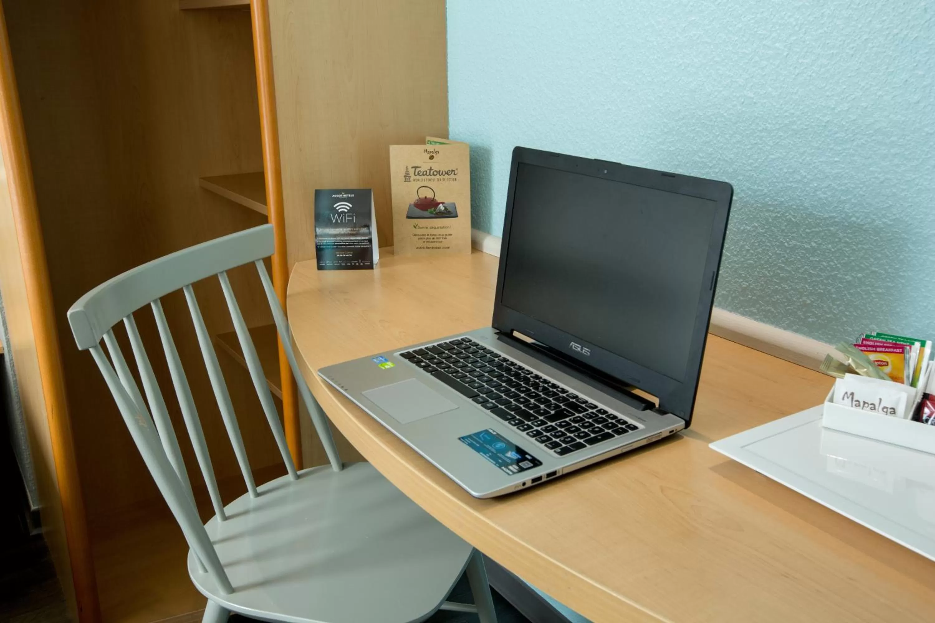 Bedroom in ibis Cherbourg La Glacerie