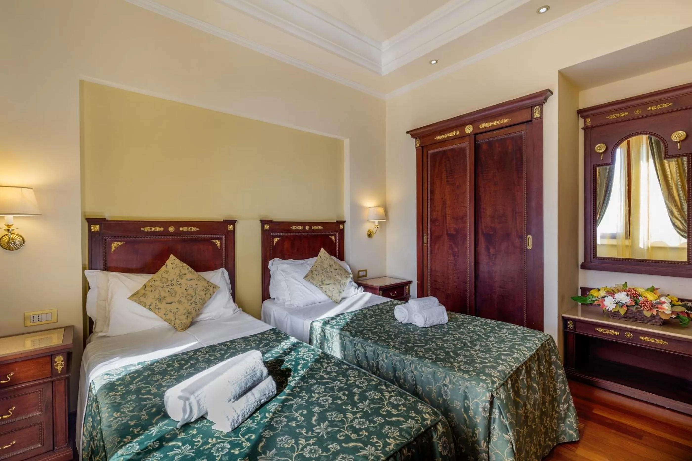 Photo of the whole room, Bed in Hotel Panorama