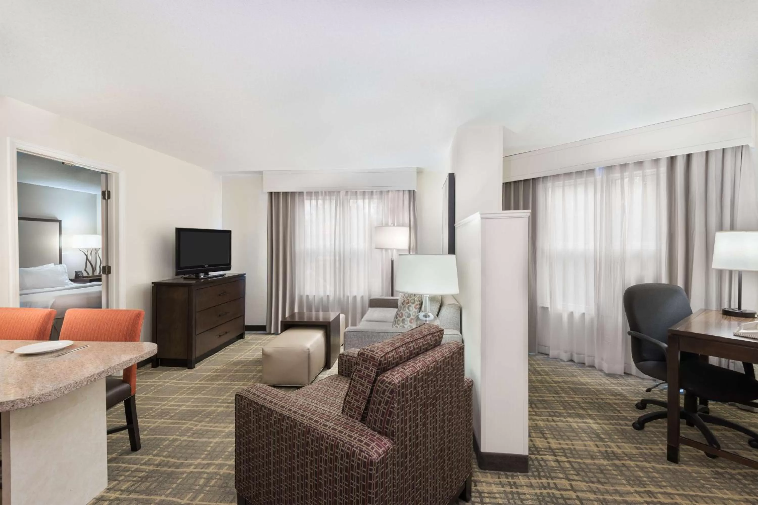 Bedroom in Homewood Suites by Hilton Raleigh/Crabtree Valley