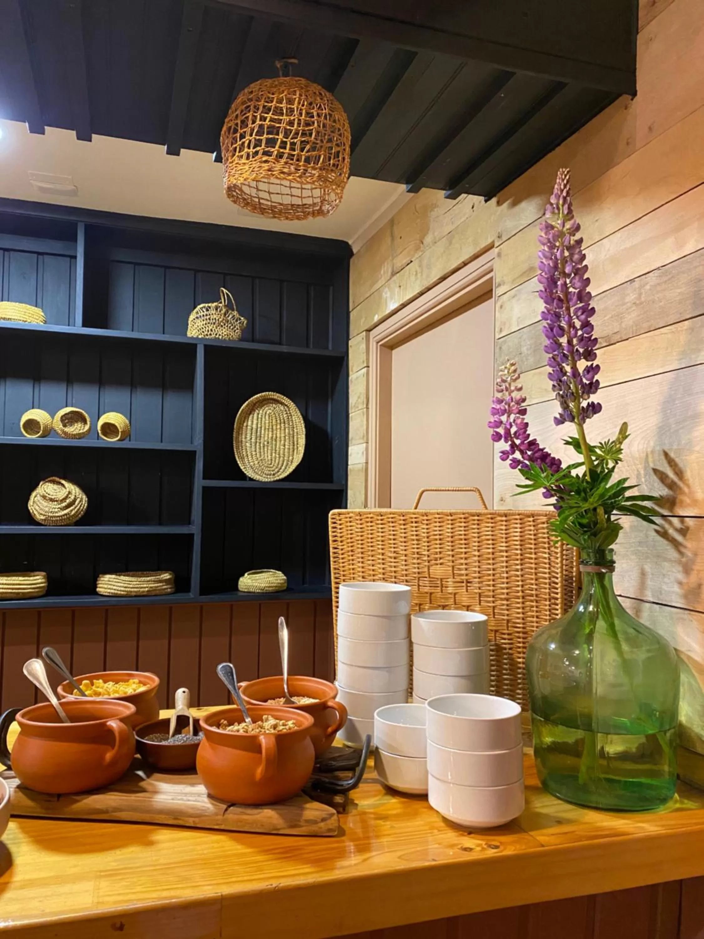 Restaurant/places to eat in Hotel Aquaterra