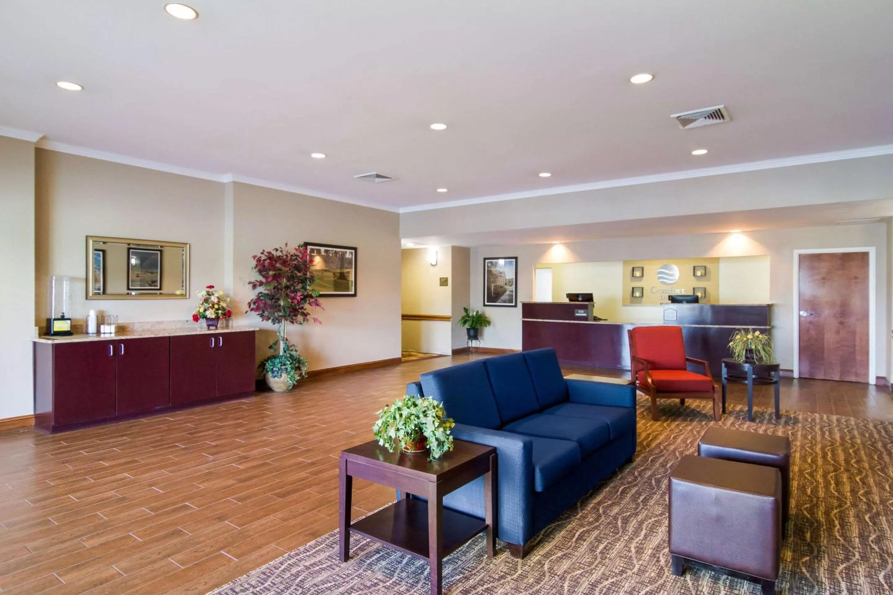 Lobby or reception in Comfort Inn Blackshear Hwy 84