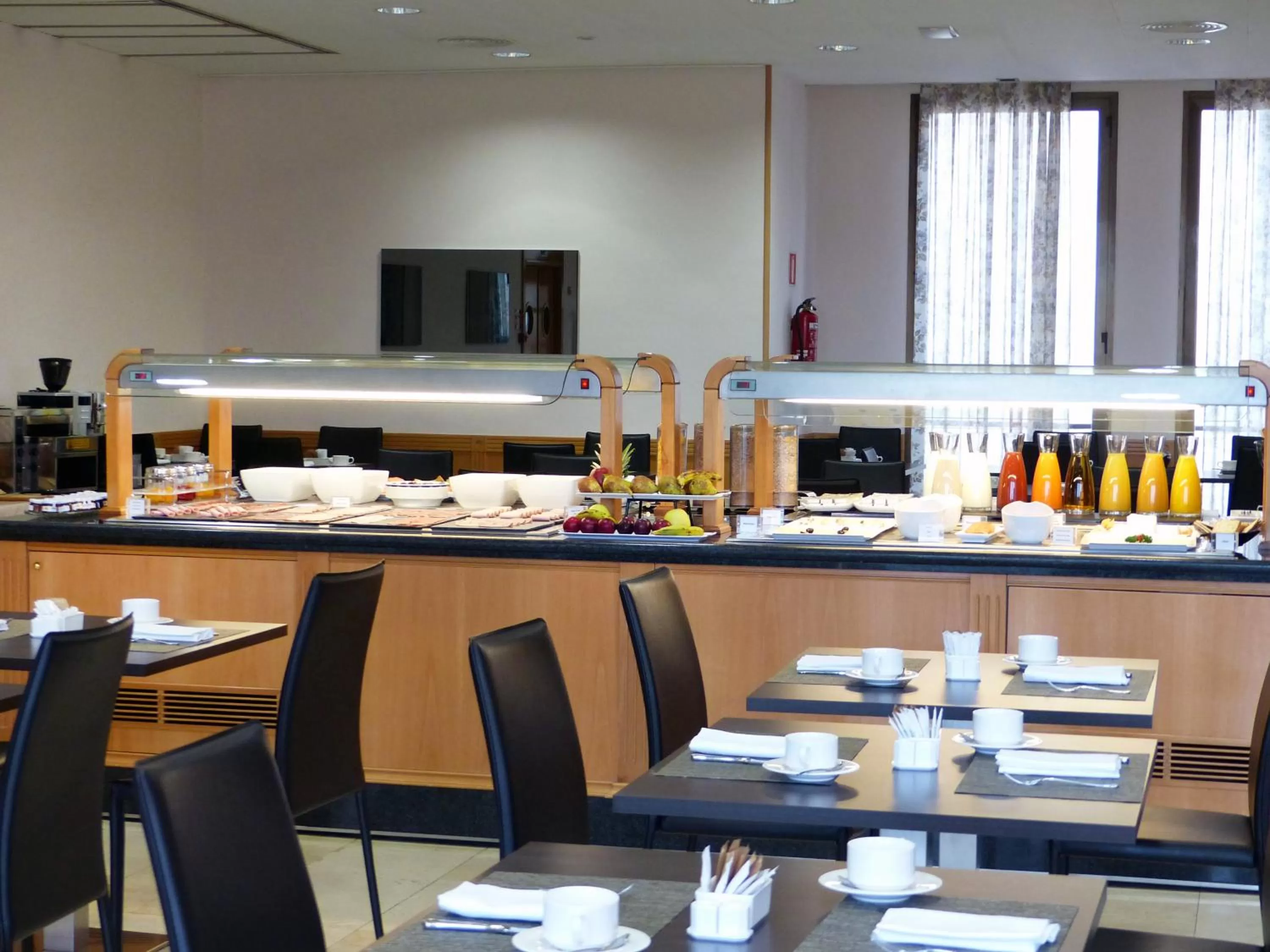 Breakfast in Best Western Premier CMC Girona