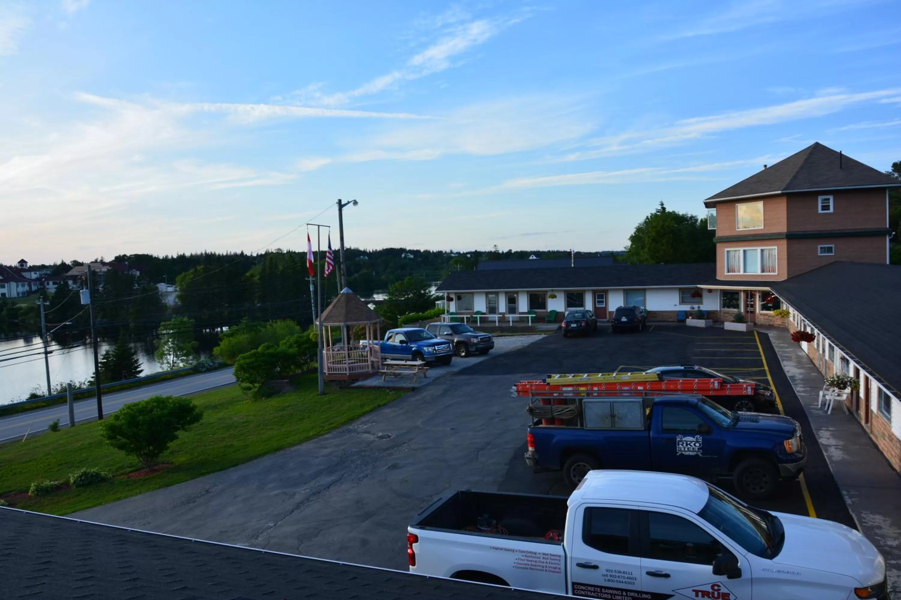 Lake view in Novastar Motel On The Lake