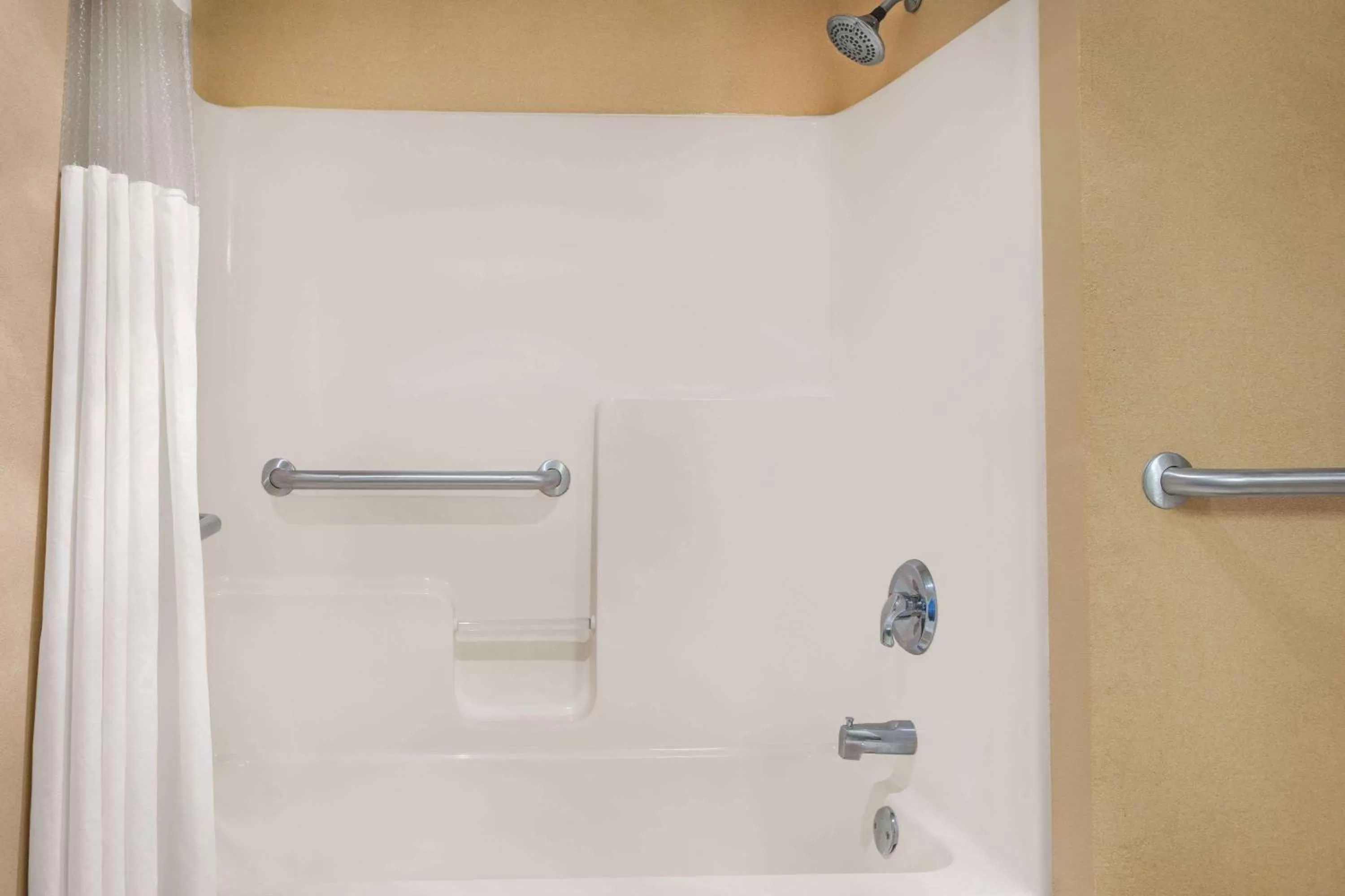 Bathroom in Baymont by Wyndham Helen