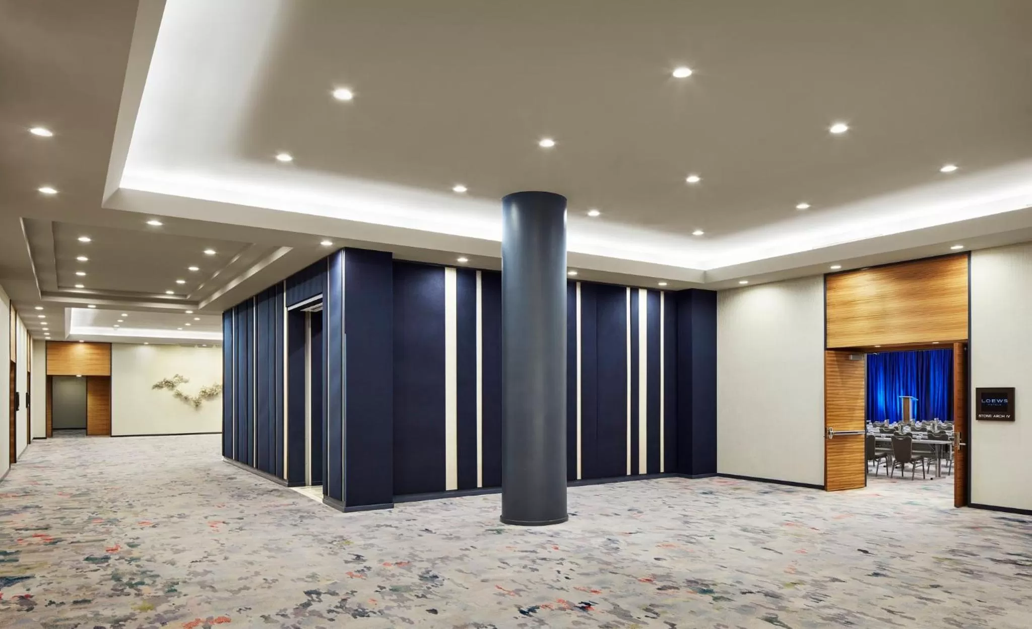 Meeting/conference room in The Lofton Hotel Minneapolis, Tapestry Collection by Hilton