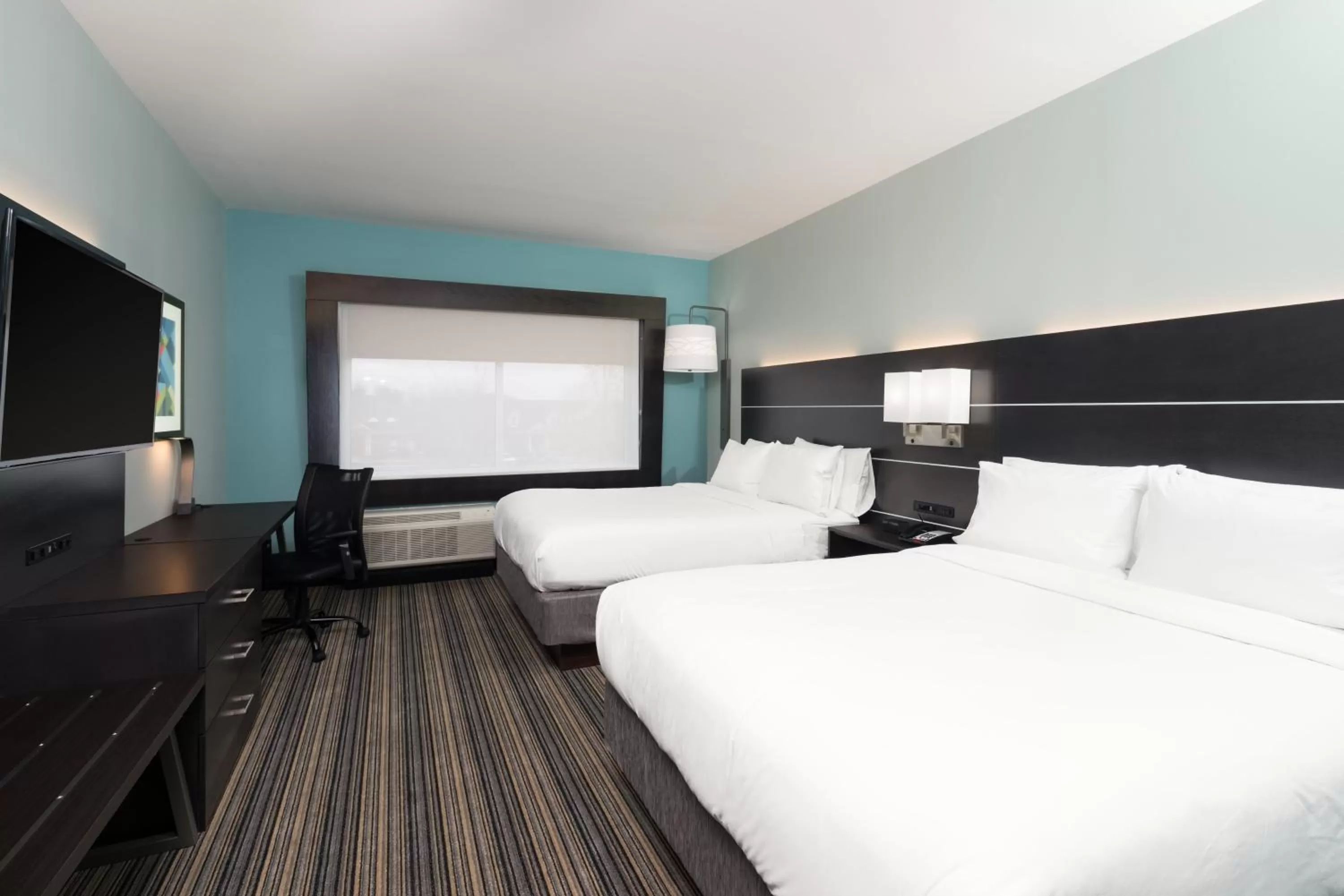 Photo of the whole room, Bed in Holiday Inn Express & Suites Greenville SE - Simpsonville by IHG