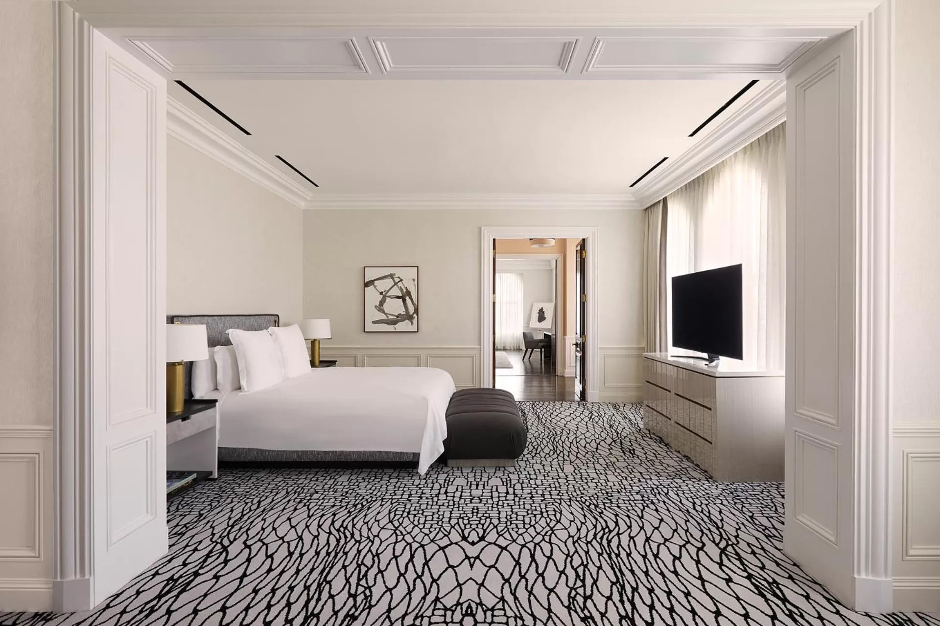 Bed in Beverly Wilshire, A Four Seasons Hotel