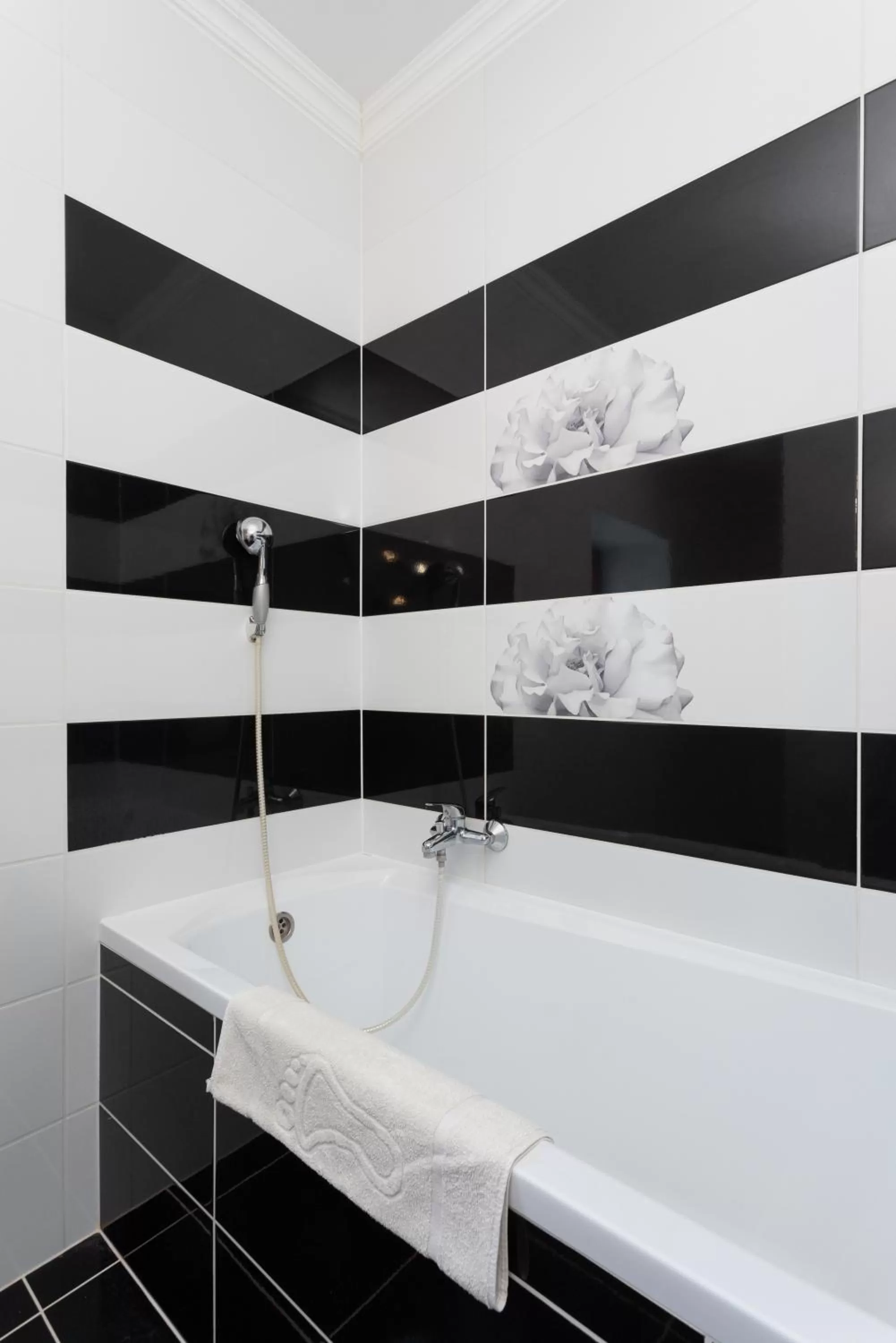 Bathroom in Illés Hotel