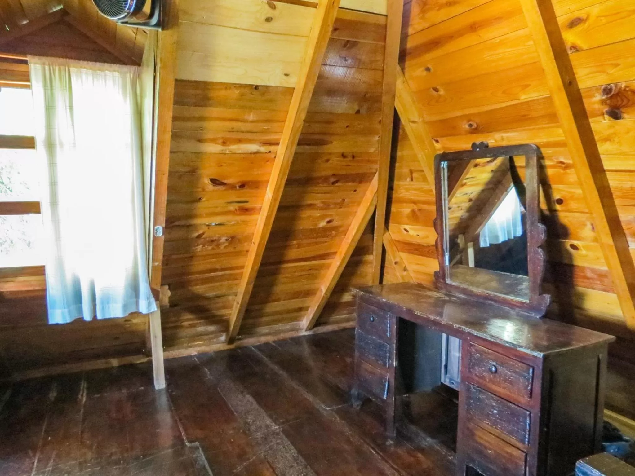 TV/Entertainment Center in Cabañas Yunuén by Rotamundos