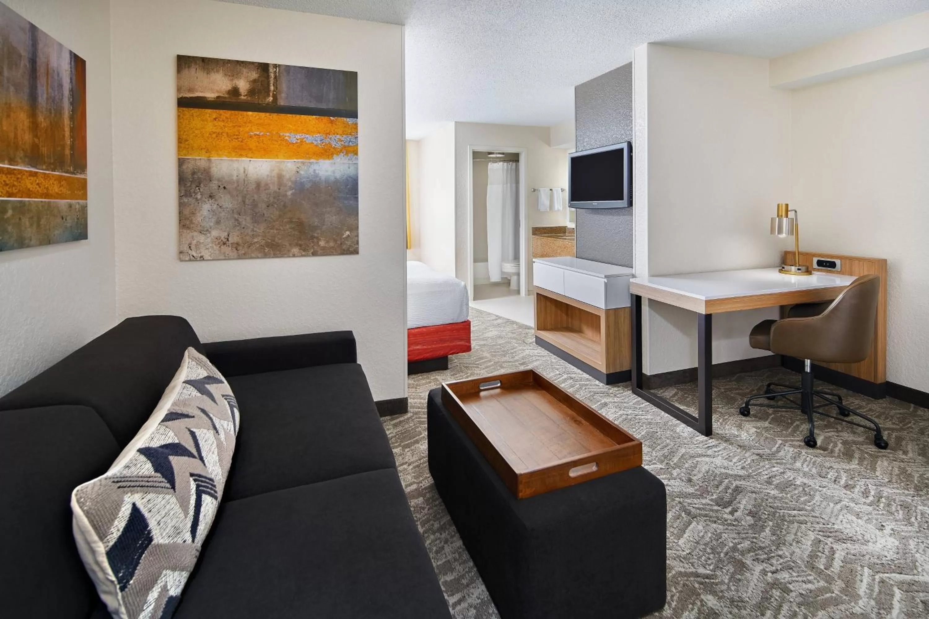 Living room in SpringHill Suites Houston Hobby Airport