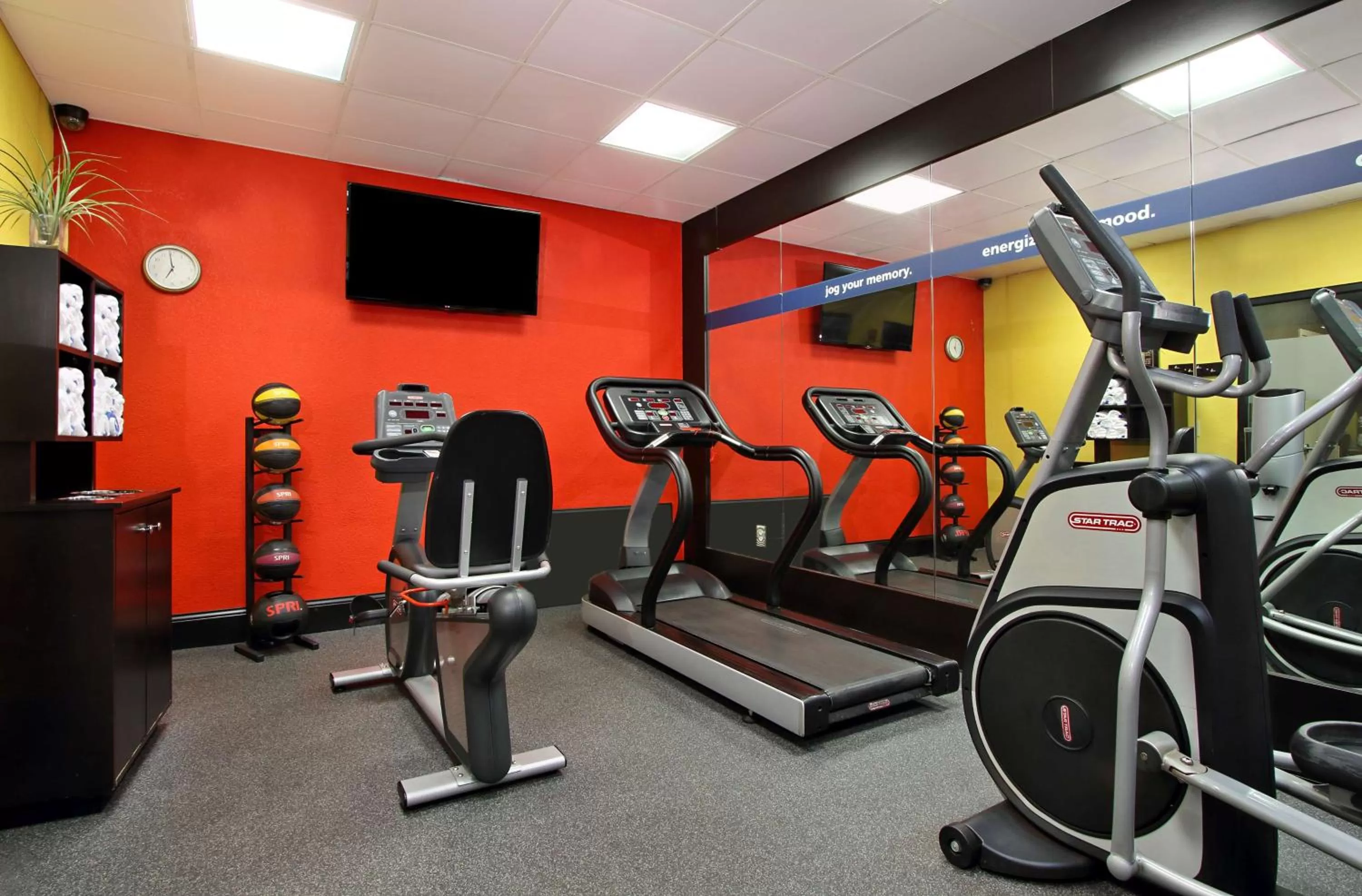 Fitness centre/facilities in Hampton Inn & Suites Columbus Hilliard