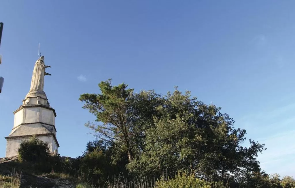 LES JARDINS DE LA CATHÉDRALE chambres d Hôtes gîte de groupe