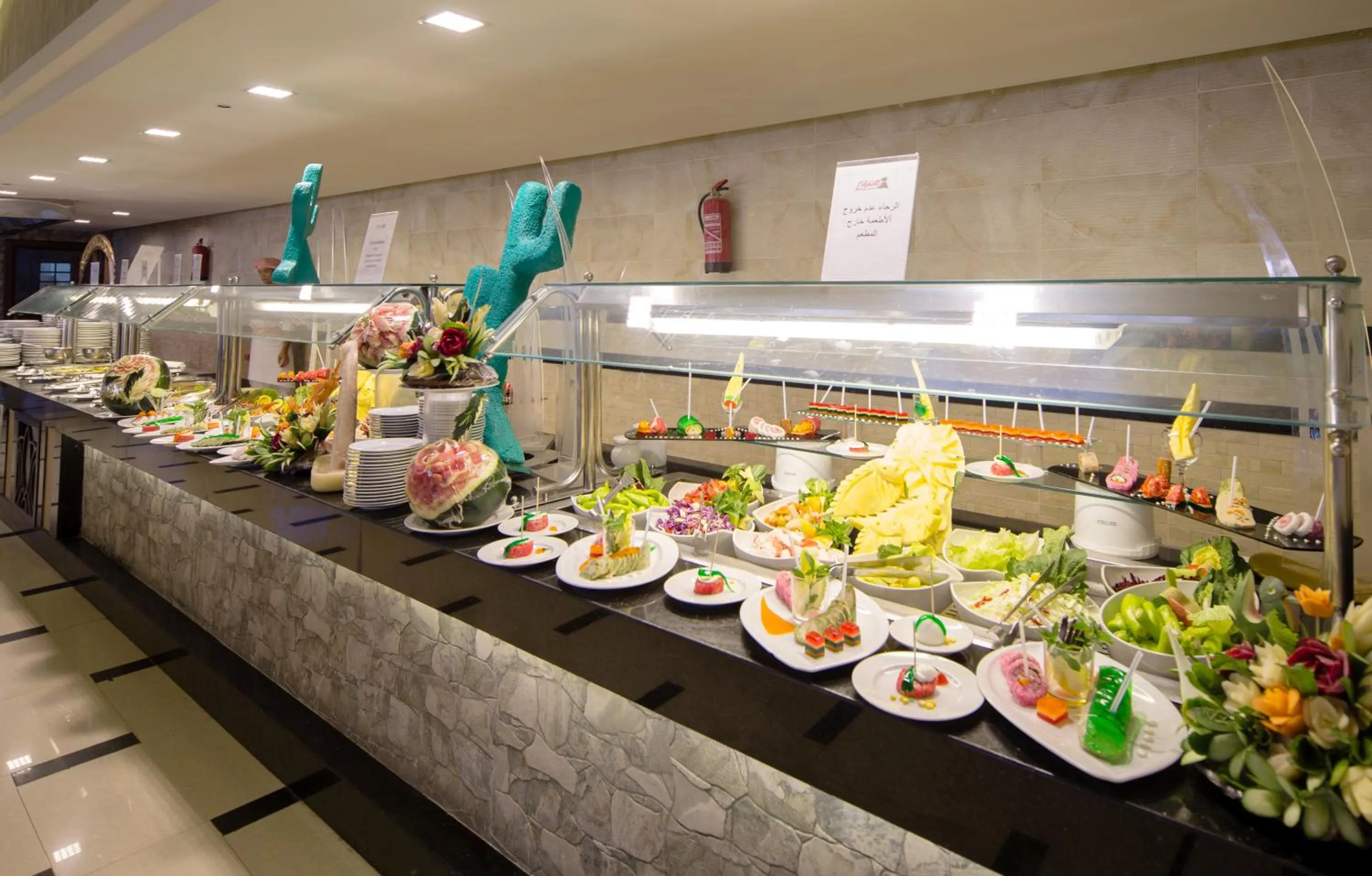 Food and drinks in Mirage Bay Resort & Aqua Park