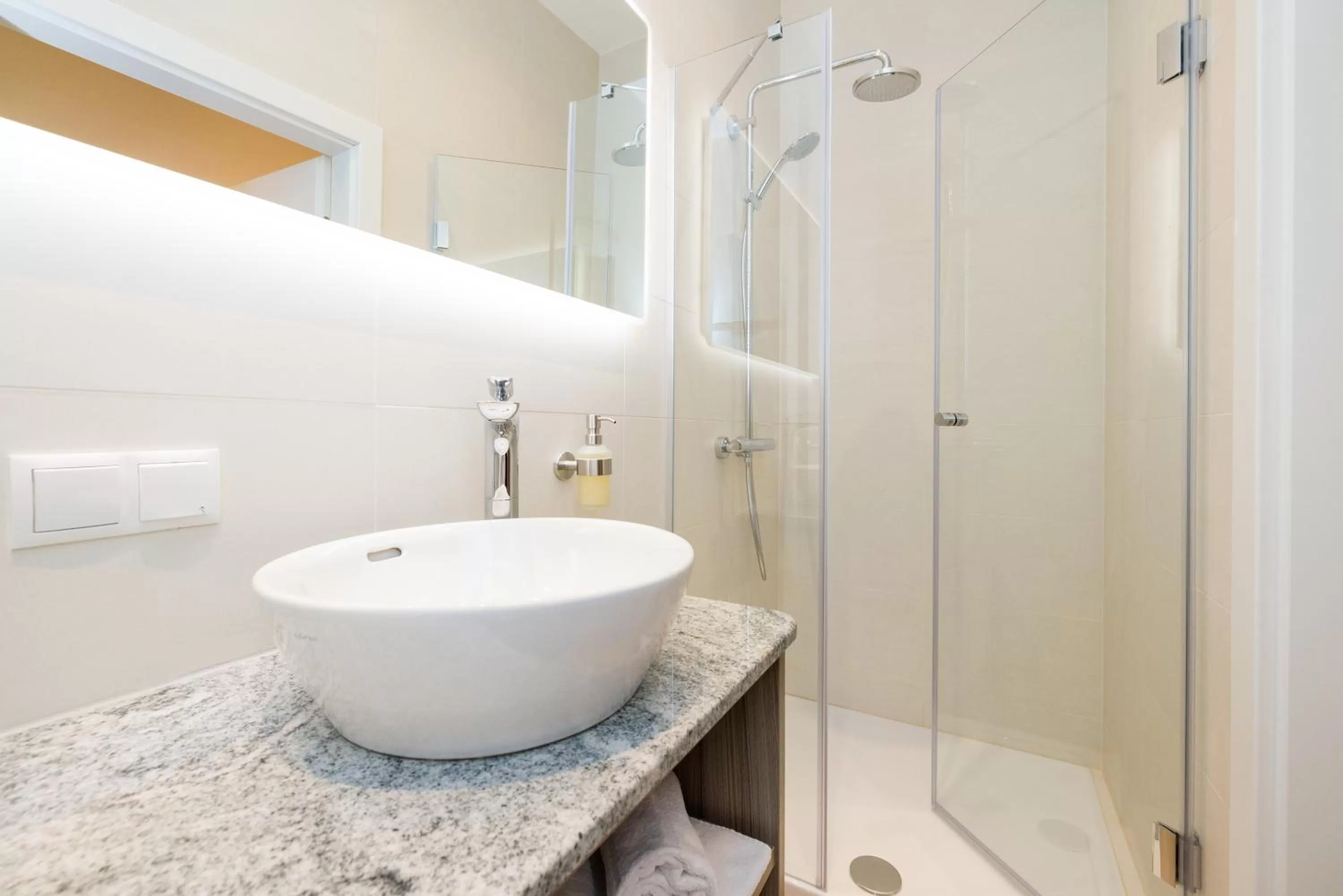 Vienna Stay Apartments or Rooms 1050