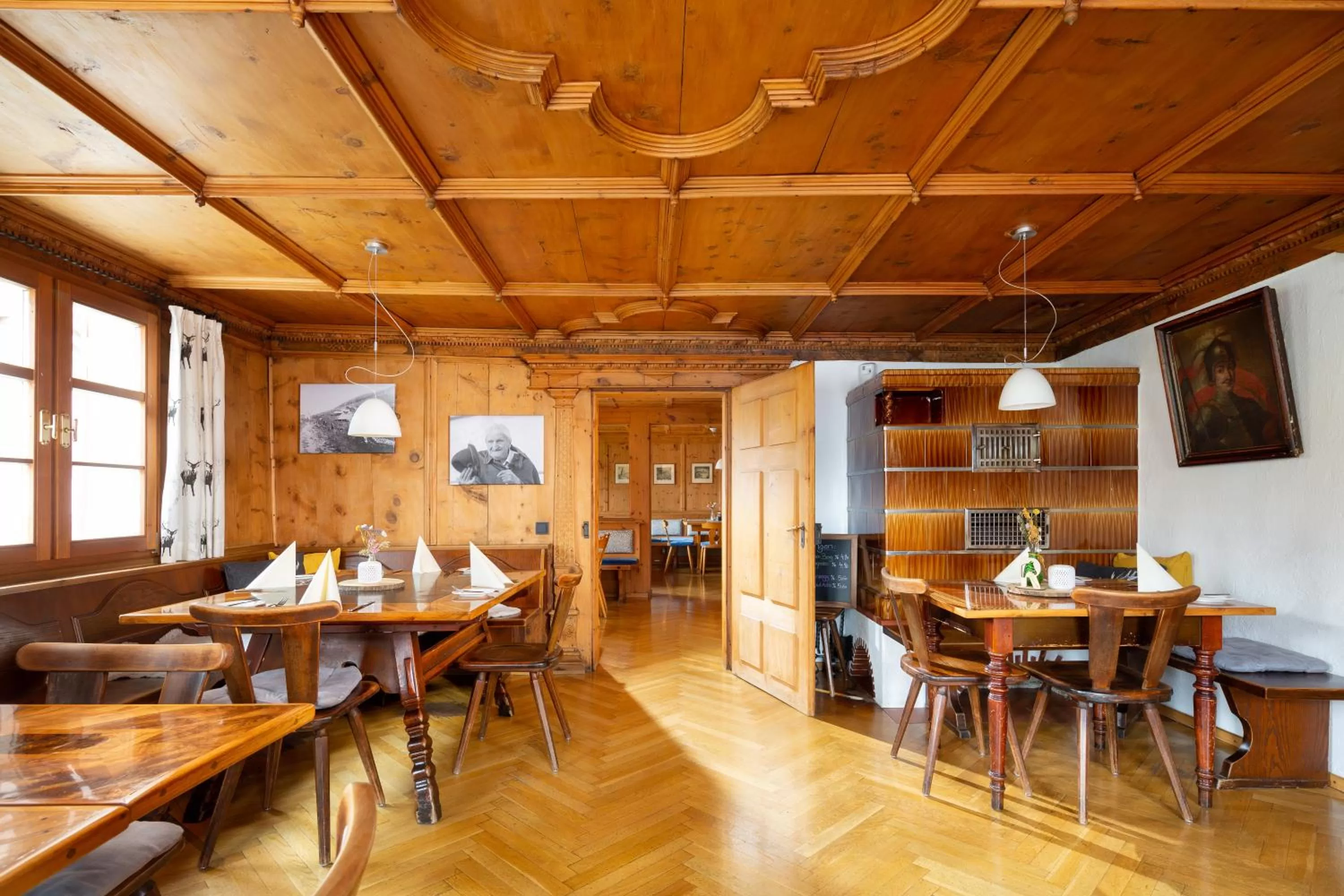 Restaurant/places to eat in Gasthaus Rössle