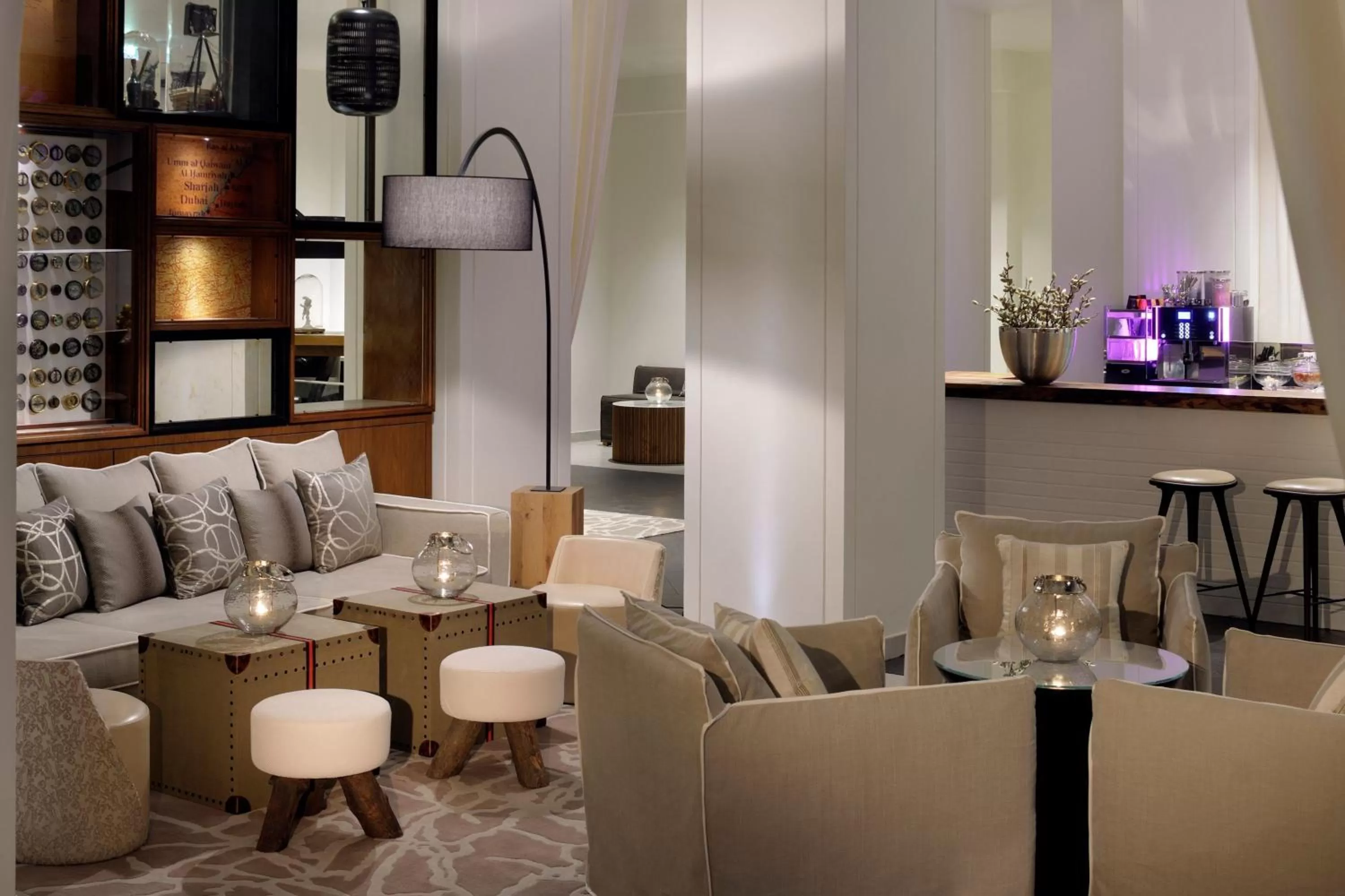 Property building, Restaurant/Places to Eat in Vida Downtown