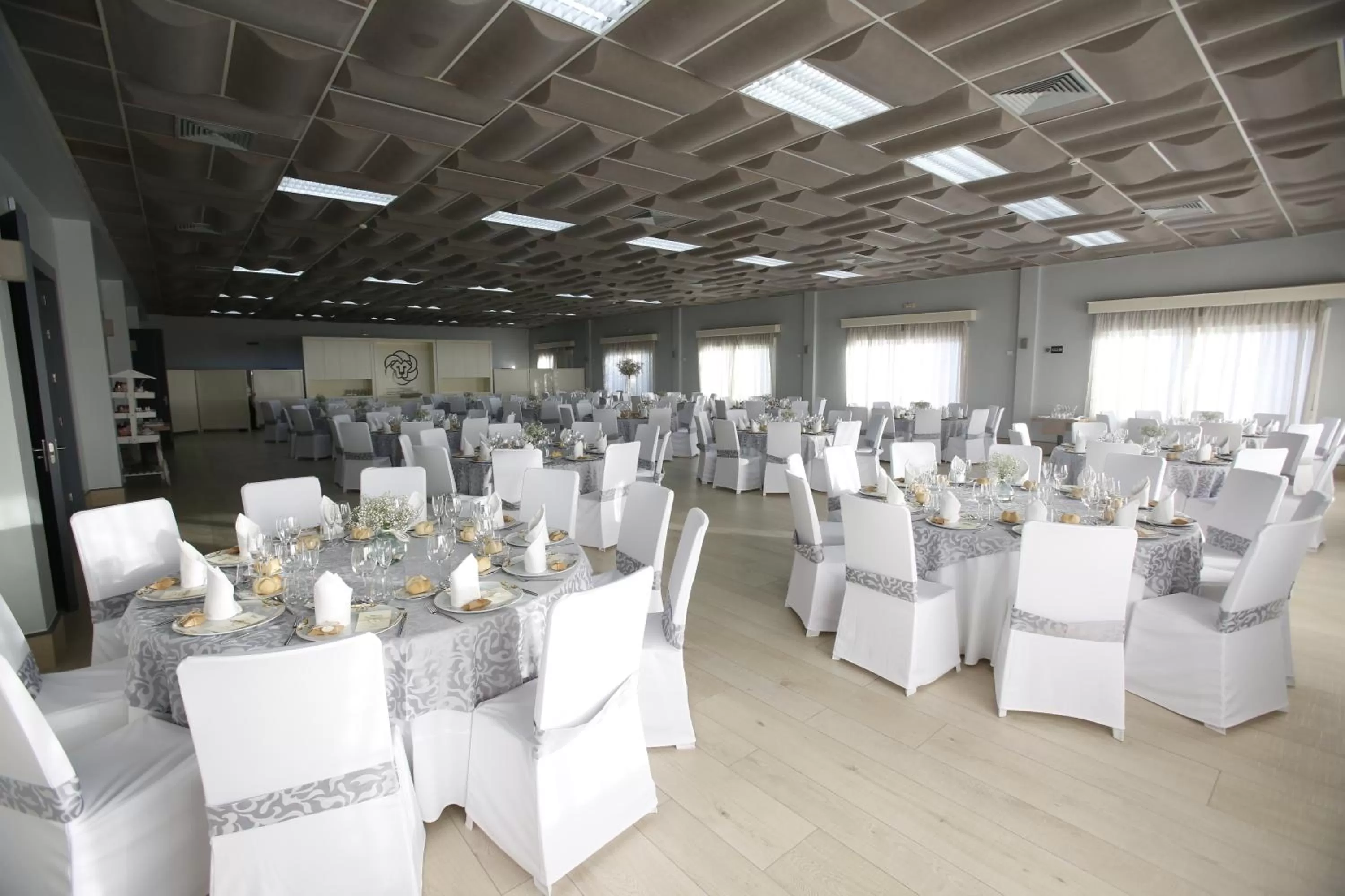 Banquet/Function facilities, Banquet Facilities in Hotel Leo