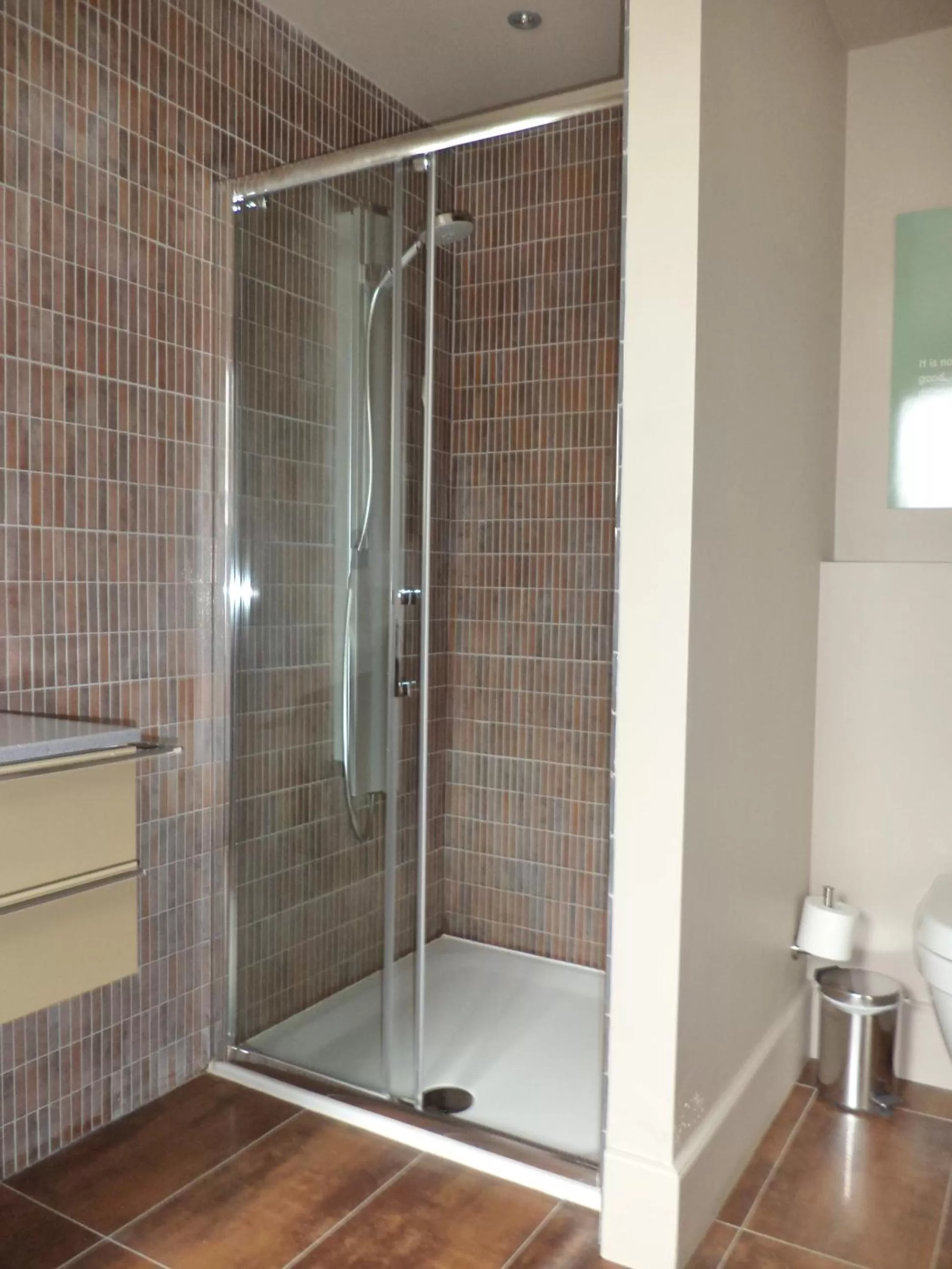 Bathroom in Hotel Recour