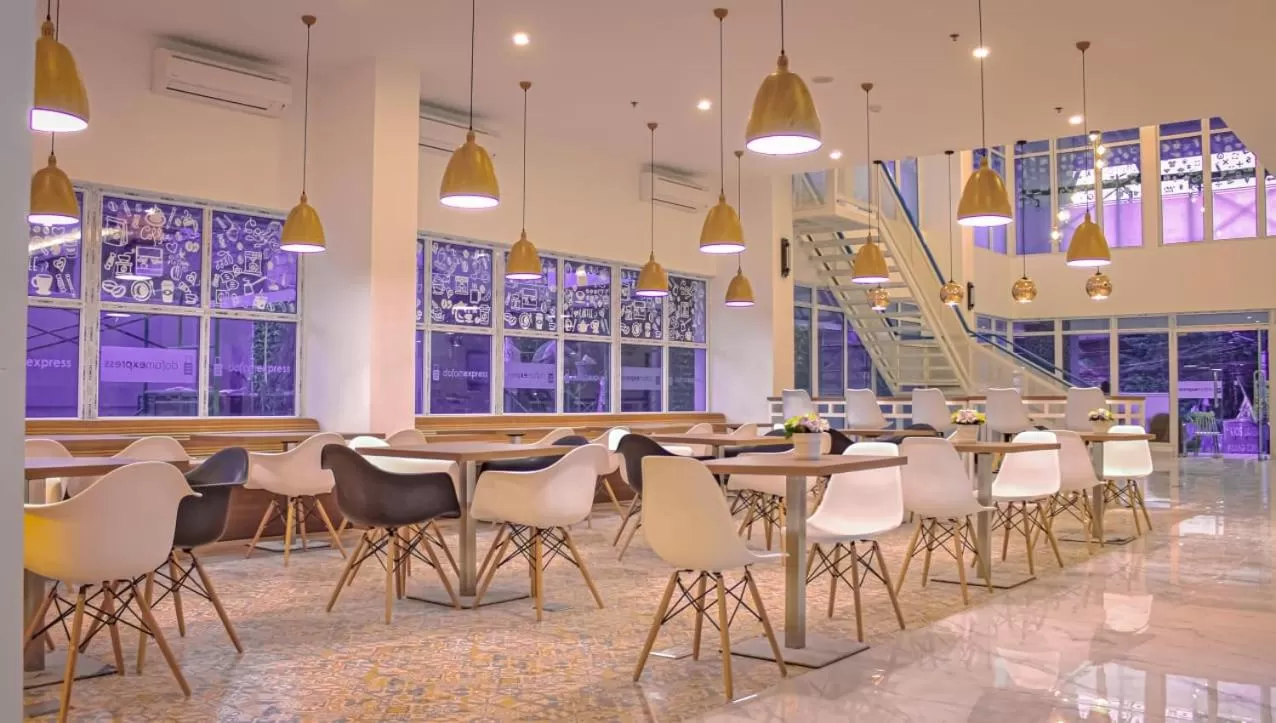 Restaurant/places to eat in Dafam Express Jaksa Jakarta