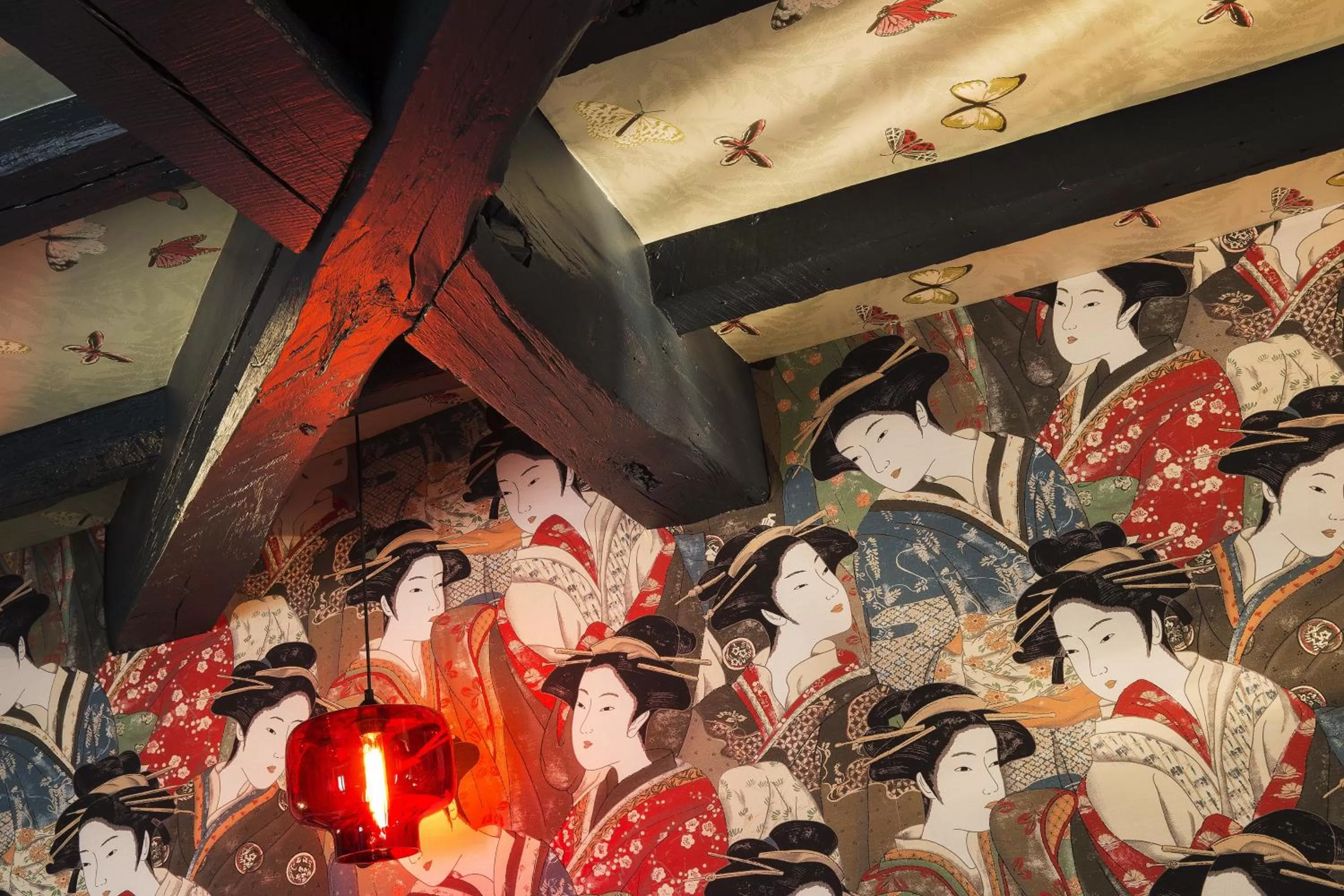 Decorative detail in Hôtel Les Dames du Panthéon