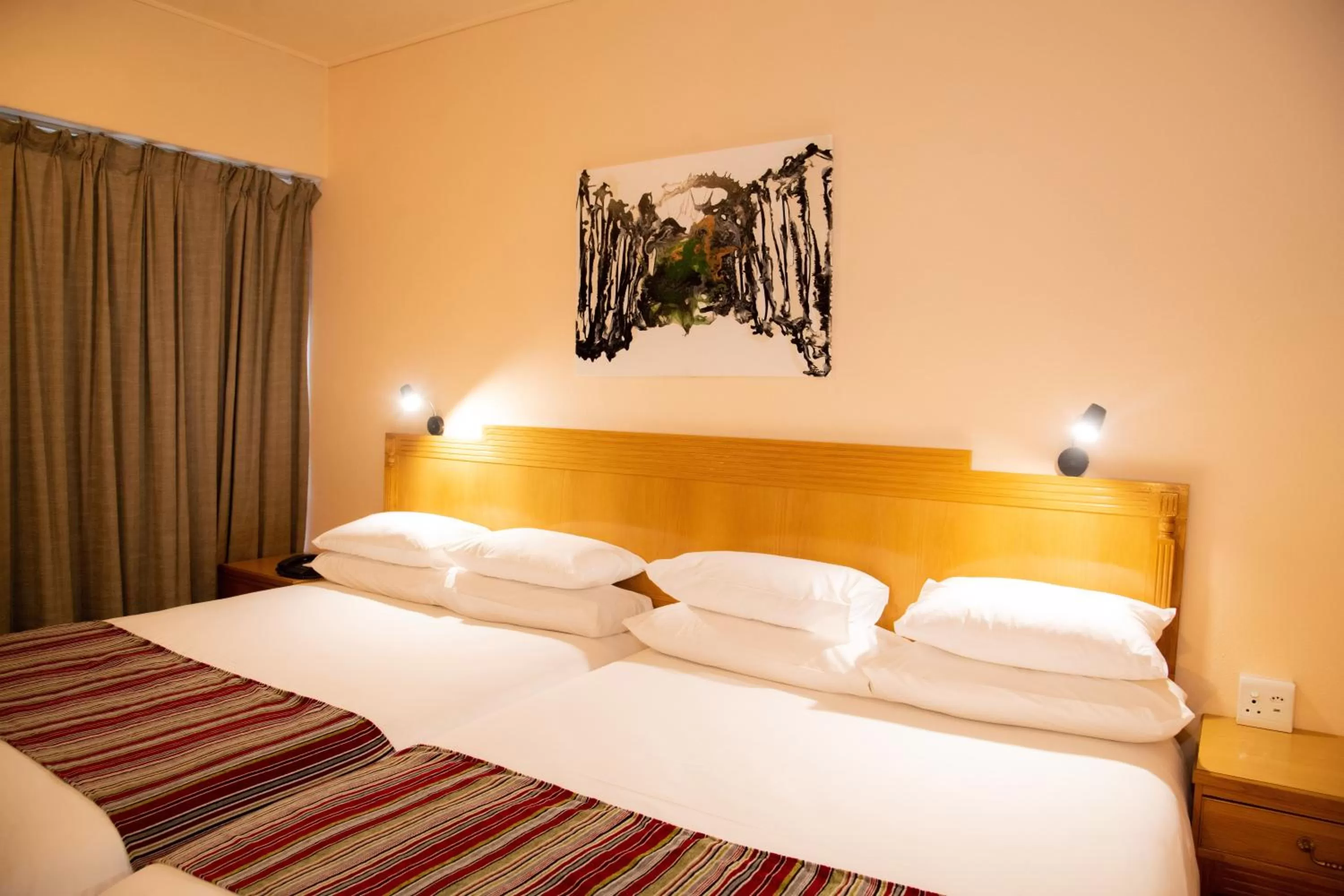 Bed in BON Hotel Bloemfontein Central