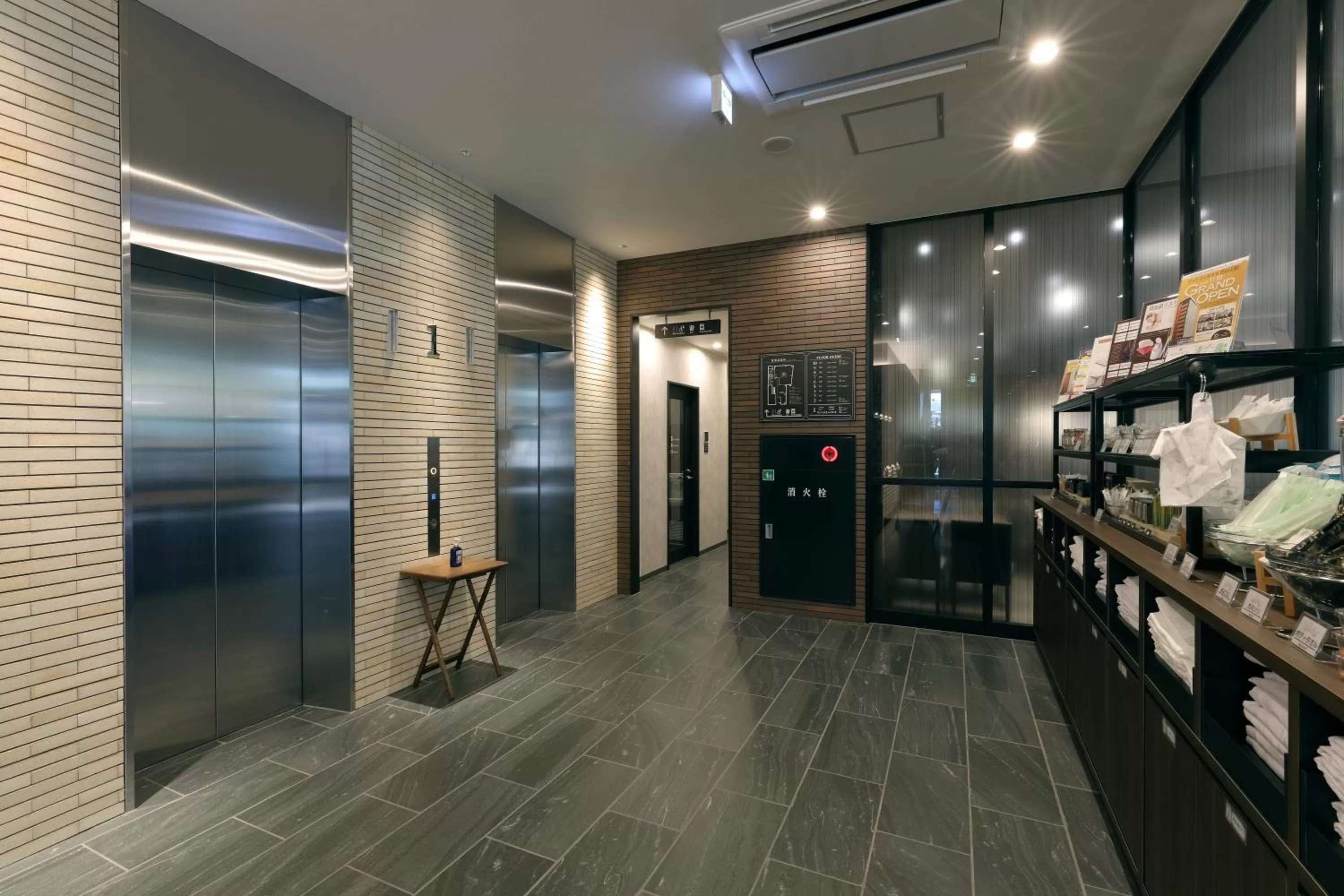 elevator in At Inn Hotel Toyotashi Eki