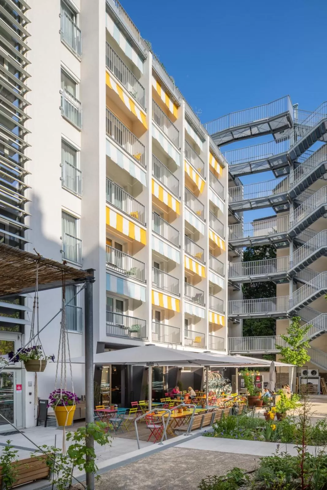 Garden in magdas HOTEL Vienna City - First Social Business HOTEL in Austria