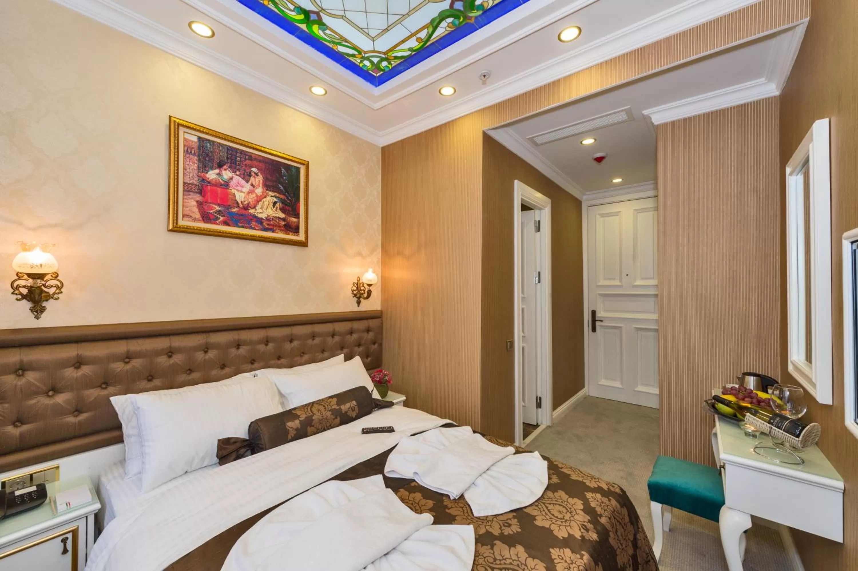 Bedroom, Bed in Alpek Hotel